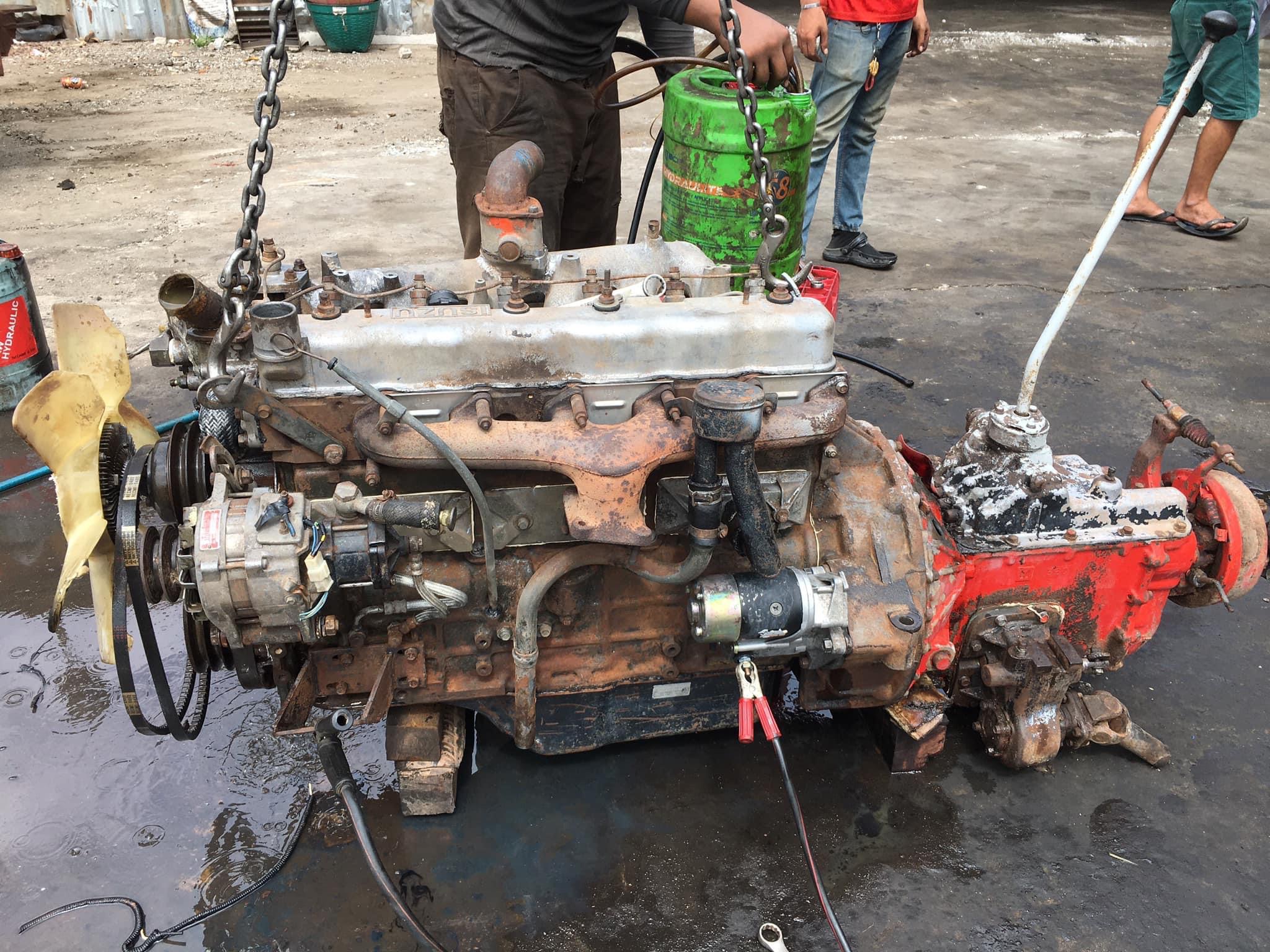 ขายเครื่อง ISUZU 6BFพร้อมเกียร์หน้ายาวสภาพดีพร้อมใช้งาน ขายเครื่อง ISUZU 6BFพร้อมเกียร์หน้ายาวสภาพดีพร้อมใช้งาน