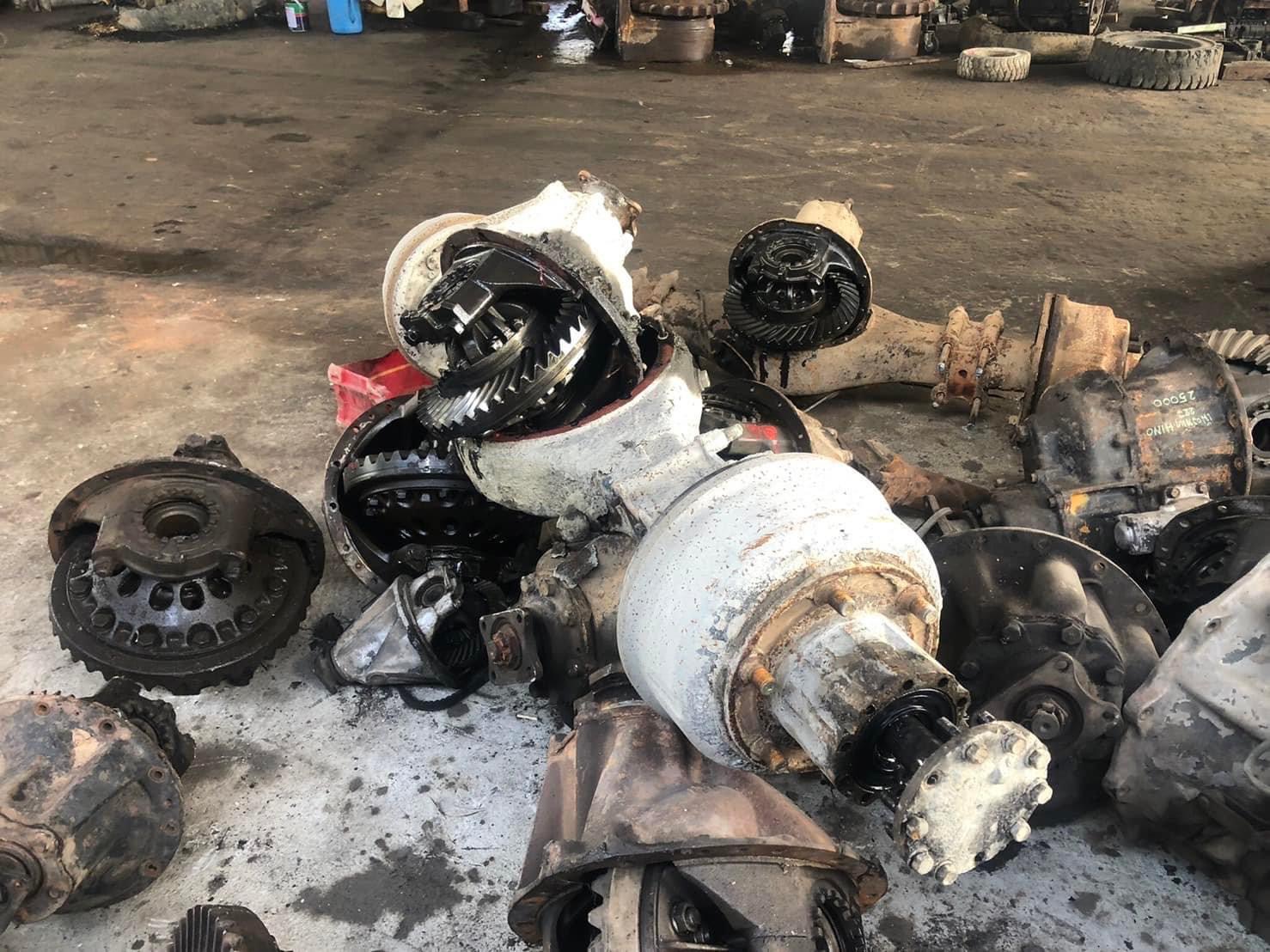 เสื้อเพลาหกล้อISUZU F เฟือง7.41เปิดสวย