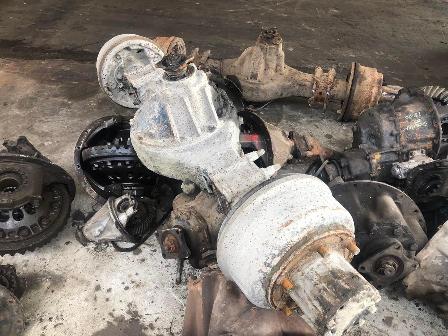 เสื้อเพลาหกล้อISUZU F เฟือง7.41เปิดสวย