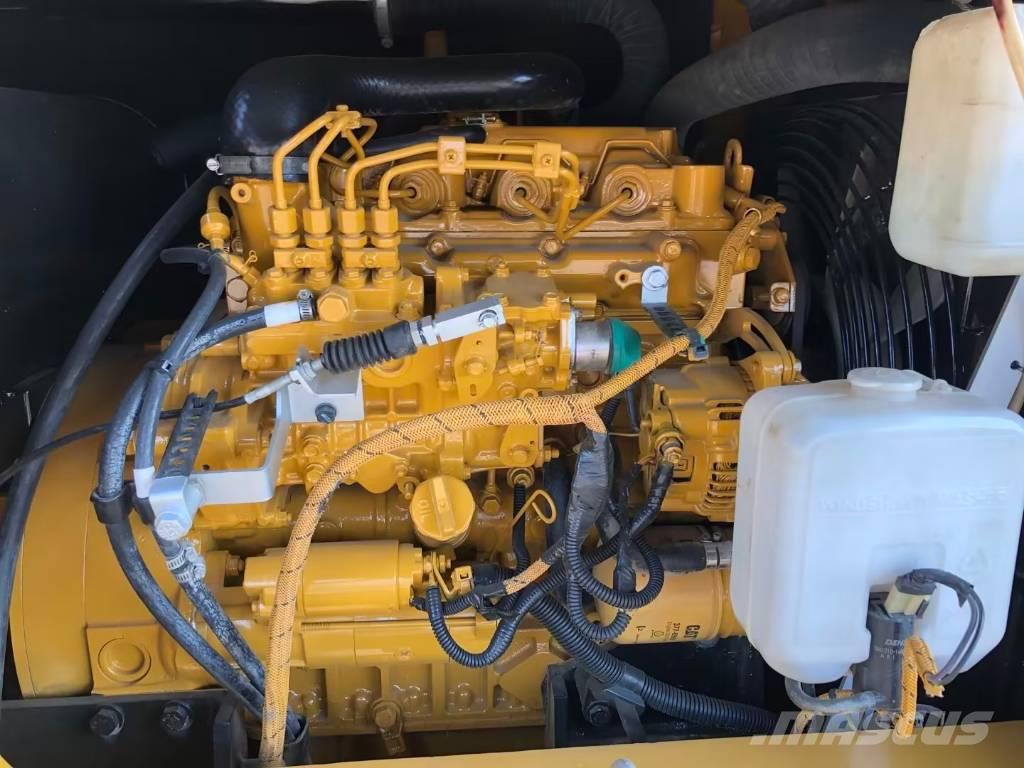 ขายรถขุดนำเข้าจากญี่ปุ่น CAT 307 E2 สภาพสวยมาก พร้อมใช้งาน ระบบสมบูรณ์ รถใหม่มาก สนใจสอบถามได้ที่ 089-2579650