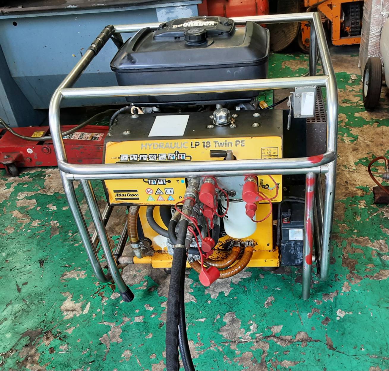 ขายเครื่องตัดคอนกรีต ระบบไฮดรอลิค ATLAS COPCO ขายเครื่องตัดคอนกรีต ระบบไฮดรอลิค ATLAS COPCO