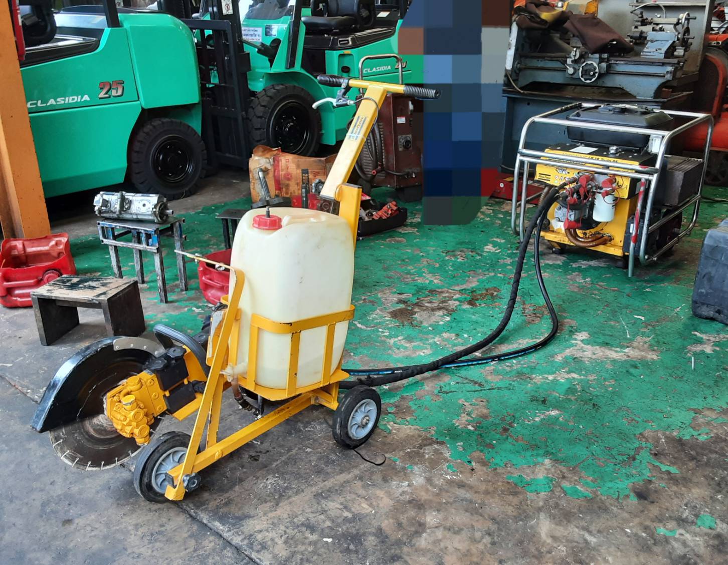 ขายเครื่องตัดคอนกรีต ระบบไฮดรอลิค ATLAS COPCO ขายเครื่องตัดคอนกรีต ระบบไฮดรอลิค ATLAS COPCO