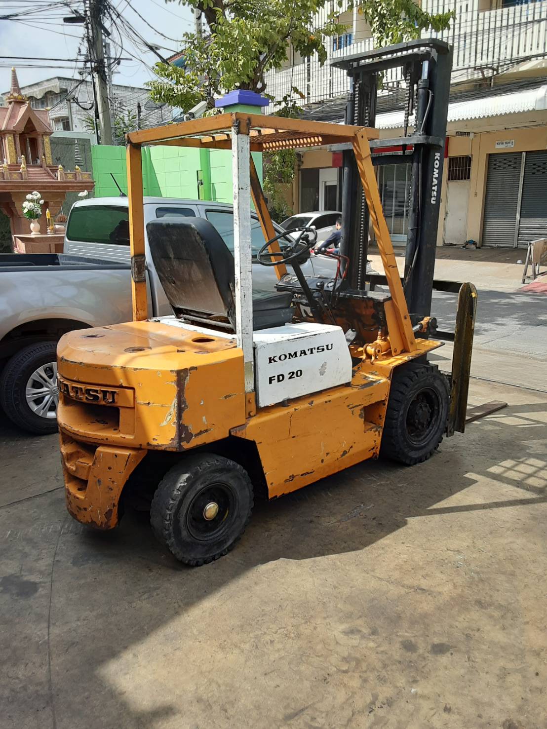 ขายรถโฟล์คลิฟท์ KOMATSU รุ่น FD20 ขายรถโฟล์คลิฟท์ KOMATSU รุ่น FD20