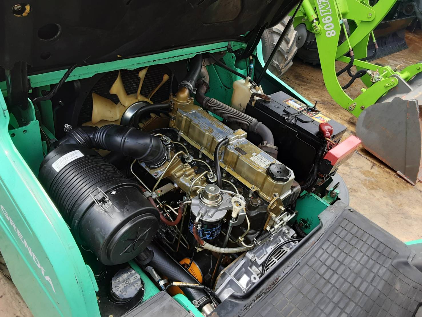 ขาย รถโฟล์คลิฟท์ MITSUBISHI รุ่น FD25NT ขาย รถโฟล์คลิฟท์ MITSUBISHI รุ่น FD25NT