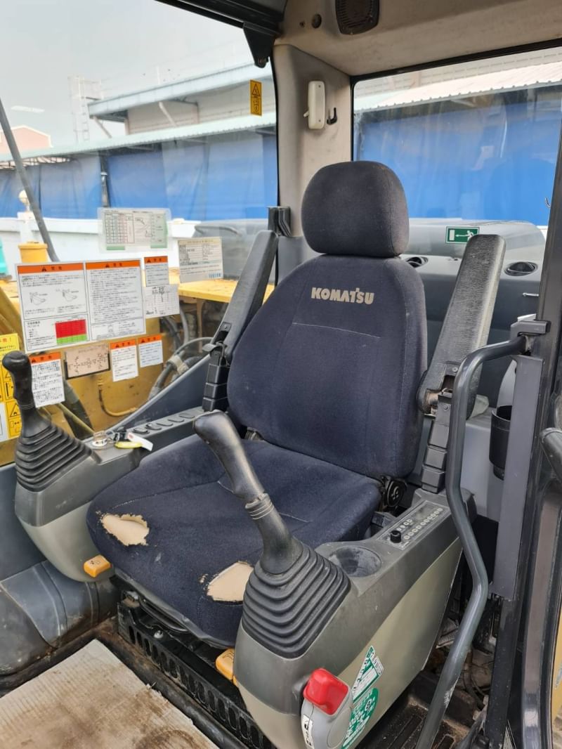Komatsu PC120-8 จากญี่ปุ่น เพิ่งมาถึงไทย