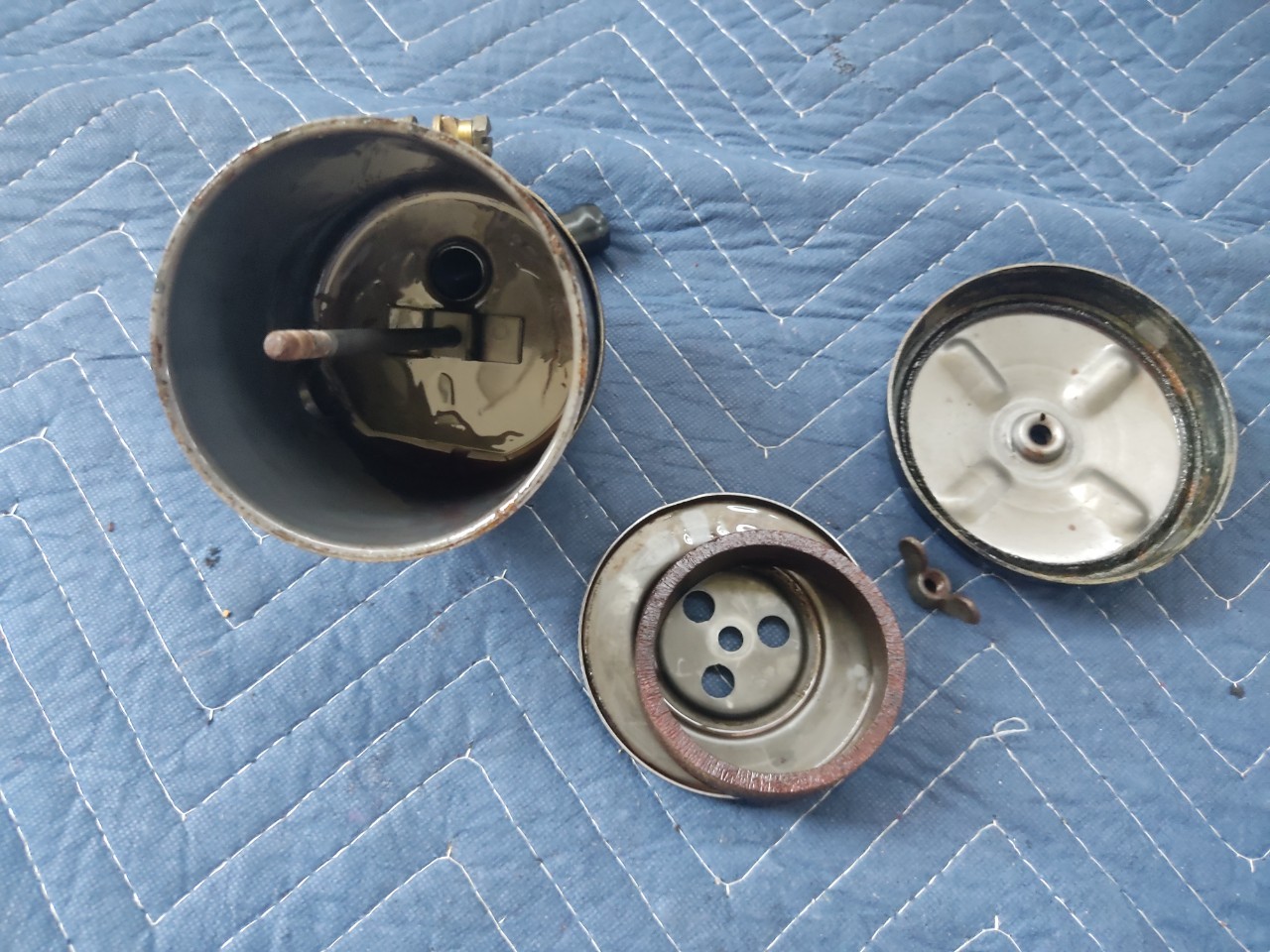 กระปุกน้ำมันเพาเวอร์ Mercedes Benz w114 w115