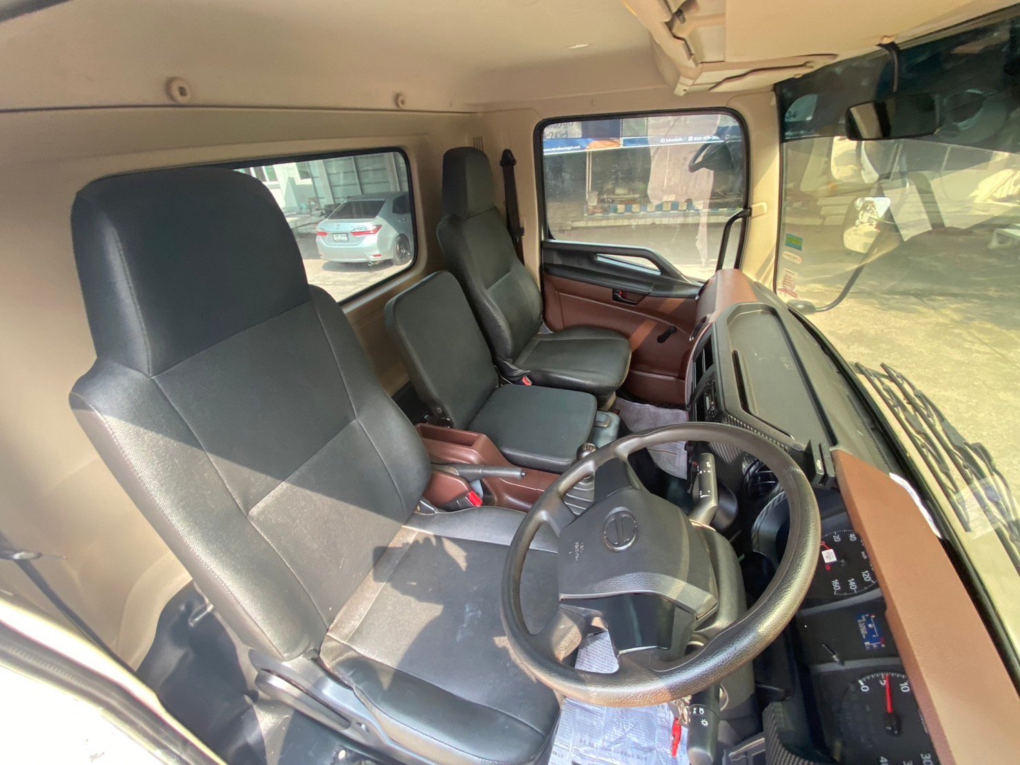 #อยากขาย HINO FC 155 HP ปี64 ดั้มสามมิตร ไมล์63,xxx ยางใหม่6เส้น รถสวยเดิมทุกจุด ราคาสบายๆ ดาวน์น้อยผ่อนสบายๆ #อยากขาย HINO FC 155 HP ปี64 ดั้มสามมิตร ไมล์63,xxx ยางใหม่6เส้น รถสวยเดิมทุกจุด ราคาสบายๆ ดาวน์น้อยผ่อนสบายๆ