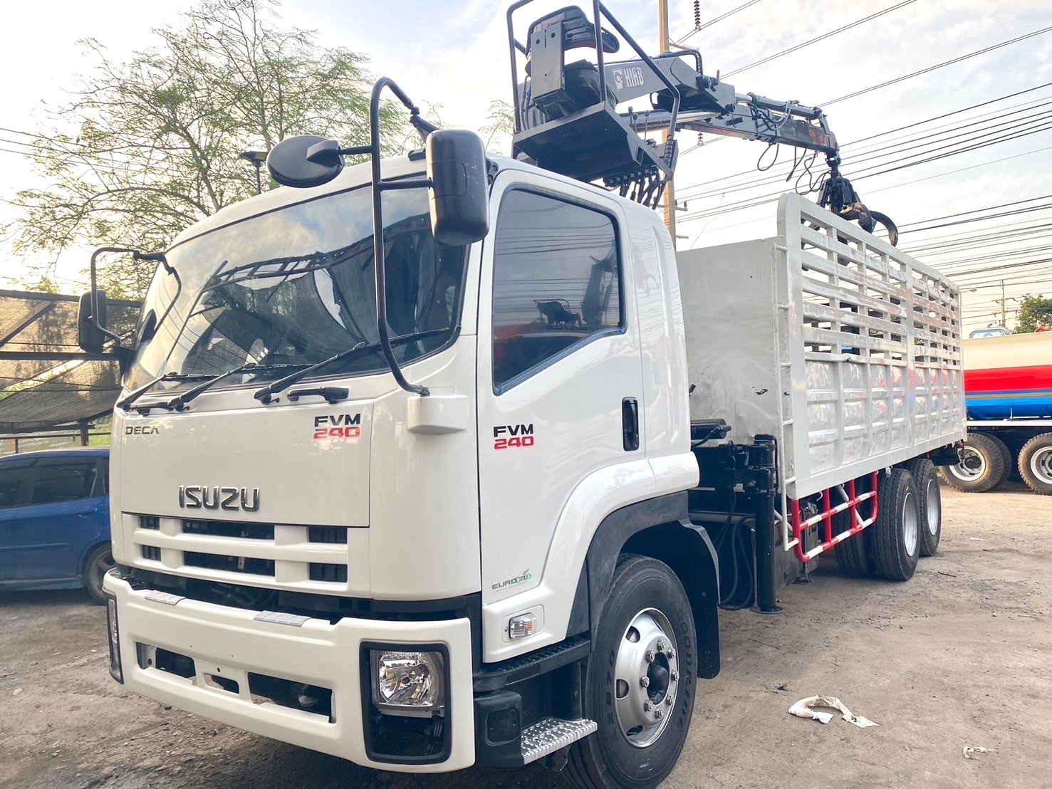 อีซูซุ Fvm 240 ปี55 รถขยุ้ม รถพร้อมใช้ อีซูซุ Fvm 240 ปี55 รถขยุ้ม รถพร้อมใช้