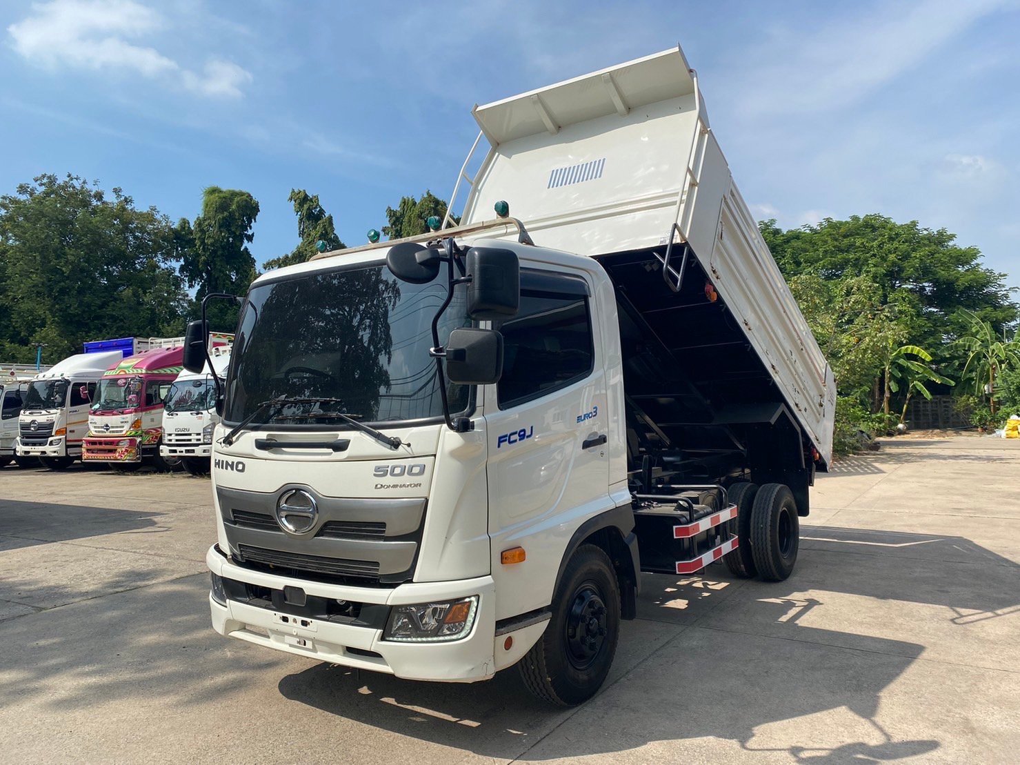 #อยากขาย HINO FC 155 HP ปี64 ดั้มสามมิตร ไมล์63,xxx ยางใหม่6เส้น รถสวยเดิมทุกจุด ราคาสบายๆ ดาวน์น้อยผ่อนสบายๆ #อยากขาย HINO FC 155 HP ปี64 ดั้มสามมิตร ไมล์63,xxx ยางใหม่6เส้น รถสวยเดิมทุกจุด ราคาสบายๆ ดาวน์น้อยผ่อนสบายๆ