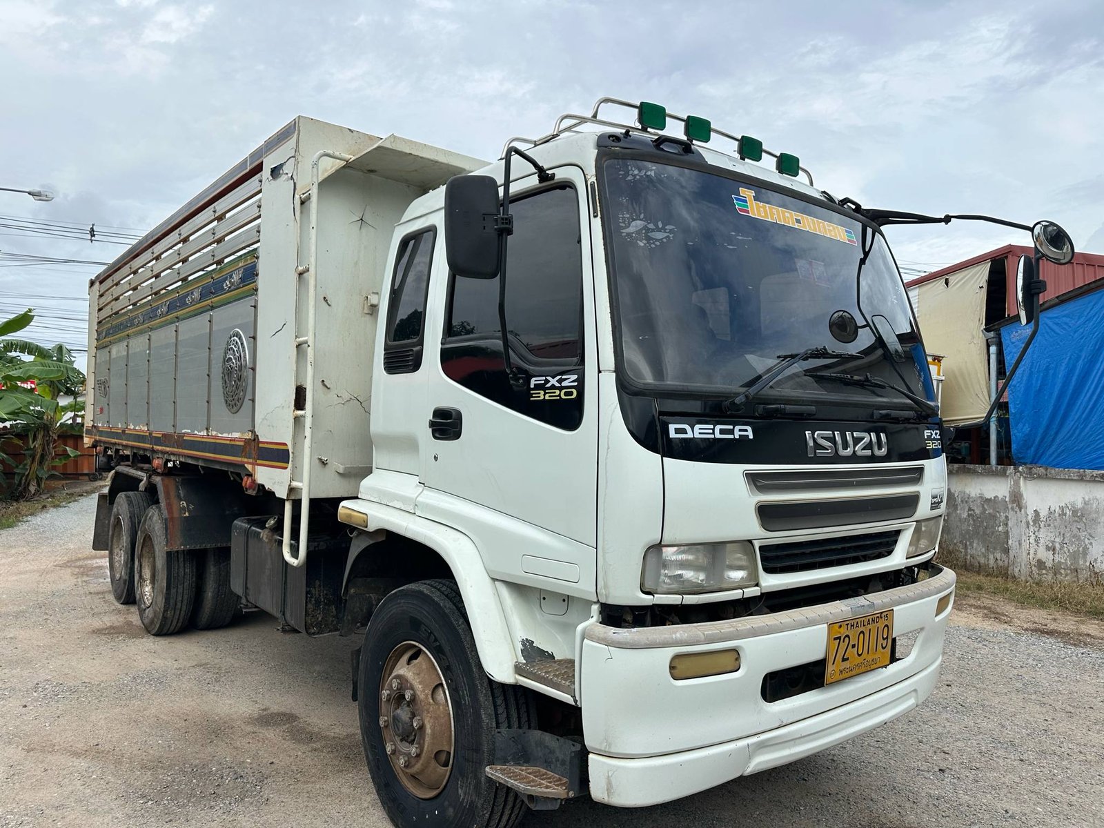 อีซุ 320 Maxload ปี52 กระบอกดั้มสามมิตร ยางพร้อมใช้ อีซุ 320 Maxload ปี52 กระบอกดั้มสามมิตร ยางพร้อมใช้