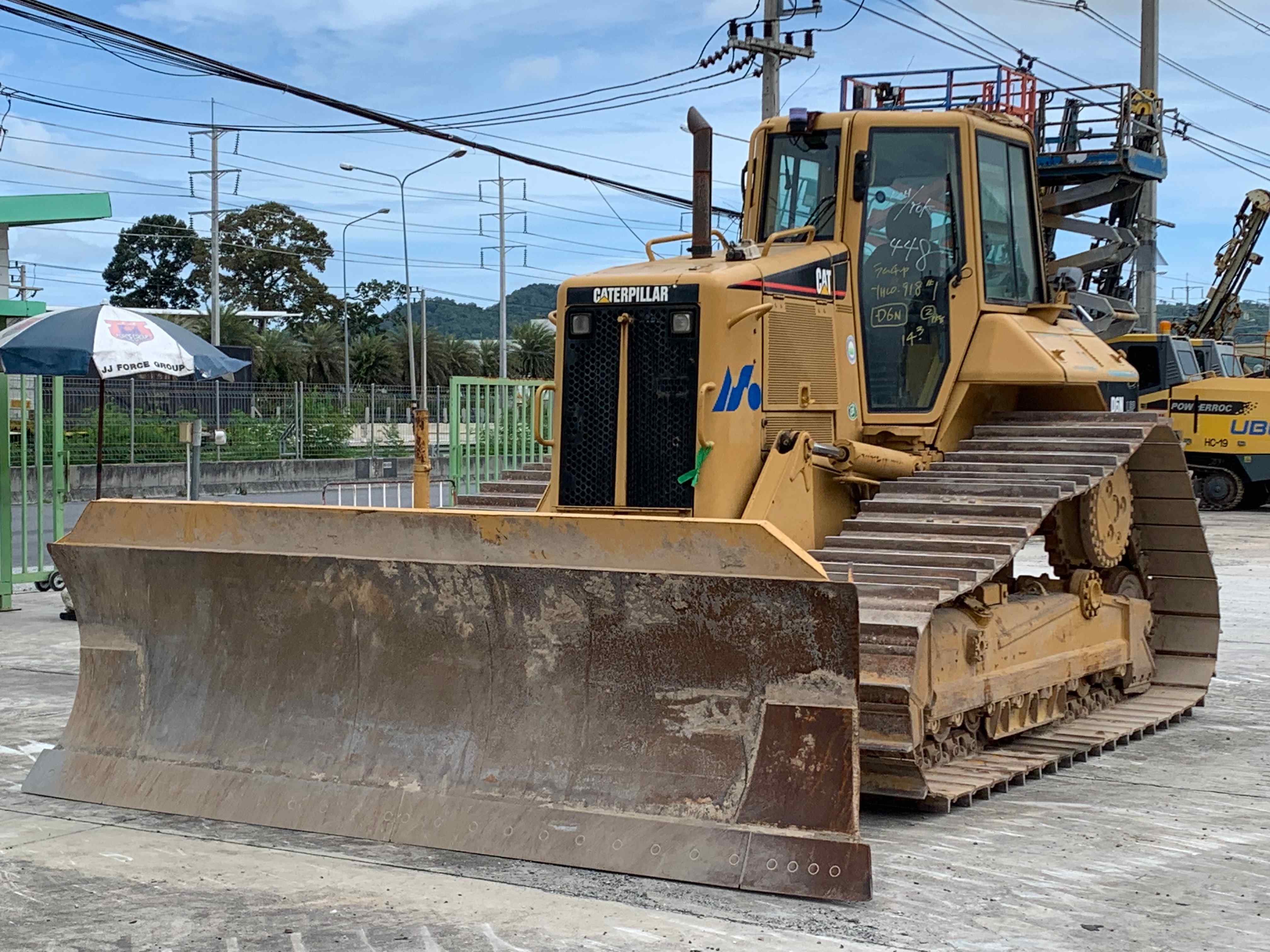 CAT D6N รถดันดินนำเข้าจากญี่ปุ่น สภาพสวยมาก ๆ ครับ