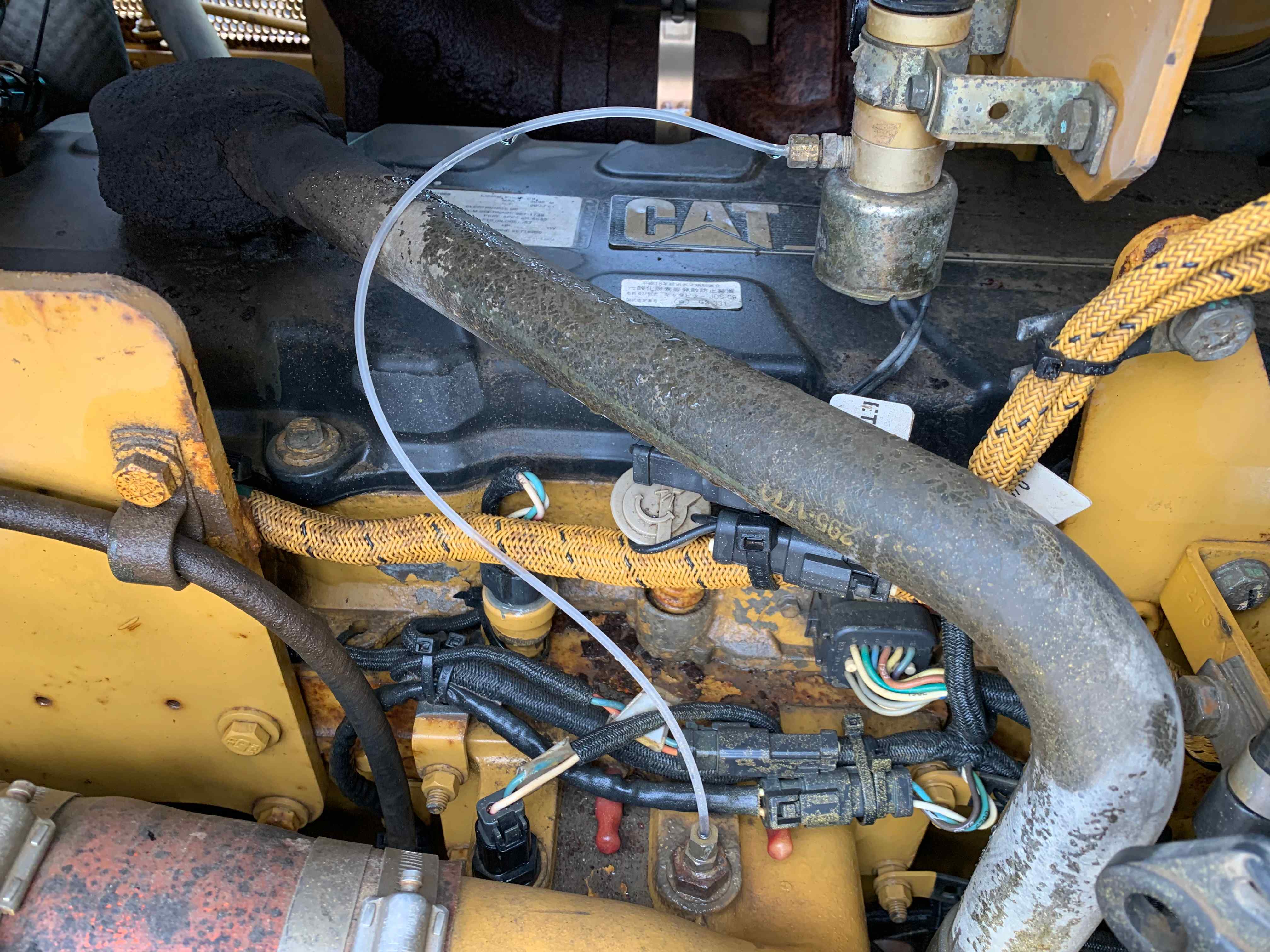 CAT D6R-3 เครื่อง C9 เครื่อง 200 แรงม้า นำเข้าจากญี่ปุ่น ไม่เคยใช้งานในไทย รถสวยครับ