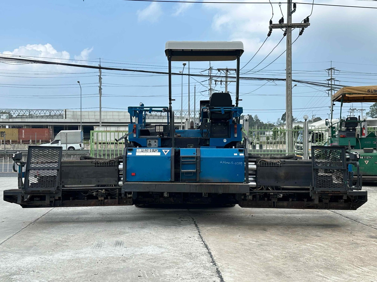 SUMITOMO HA60W-5 TV ระบบสับ สั่น หลังคา รถสวยครับ SUMITOMO HA60W-5 TV ระบบสับ สั่น หลังคา รถสวยครับ