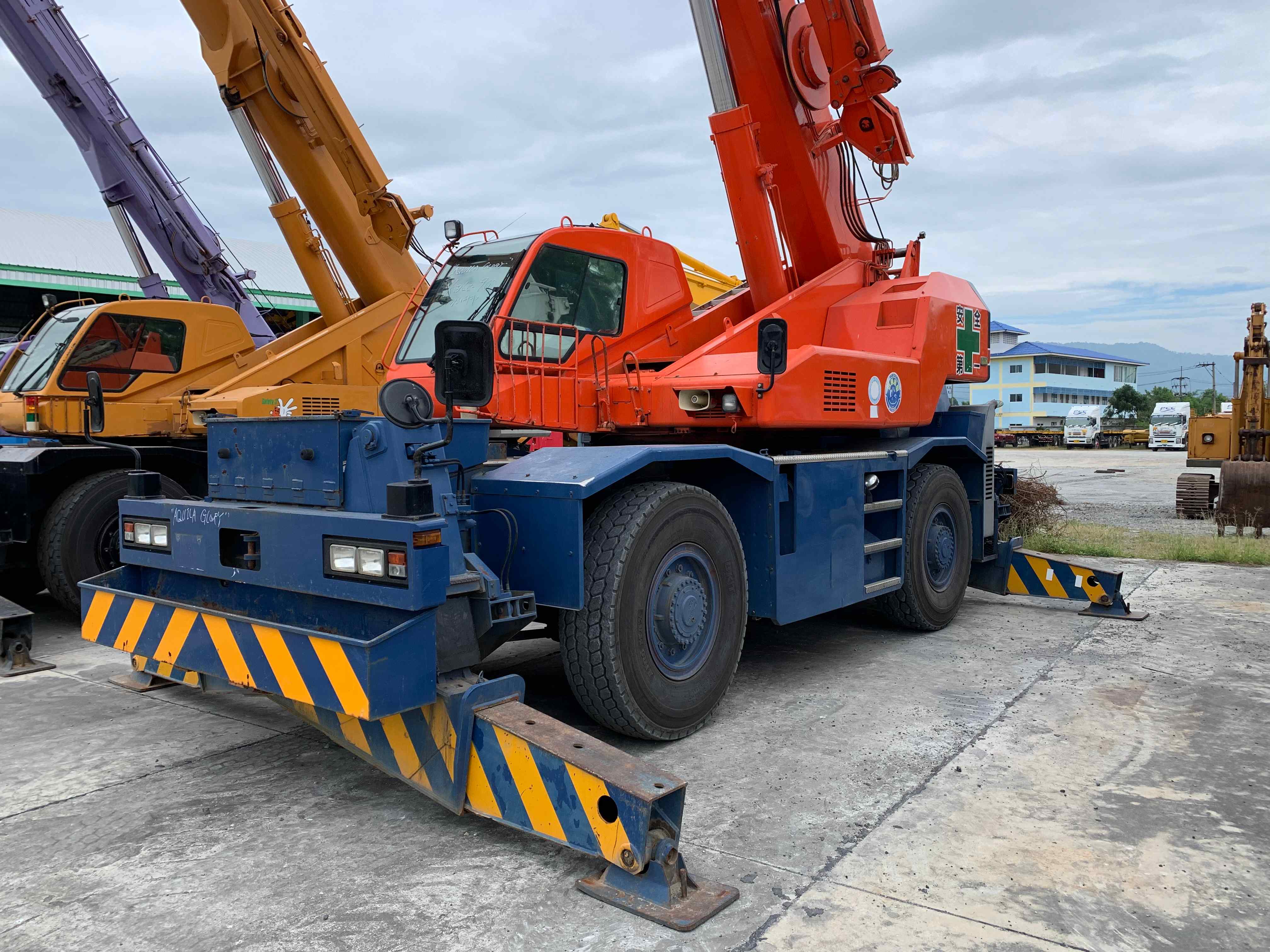 TADANO GR-250N-1 รถปี 2007 ขาไขว้ สภาพสวย นำเข้าจากญี่ปุ่น TADANO GR-250N-1 รถปี 2007 ขาไขว้ สภาพสวย นำเข้าจากญี่ปุ่น