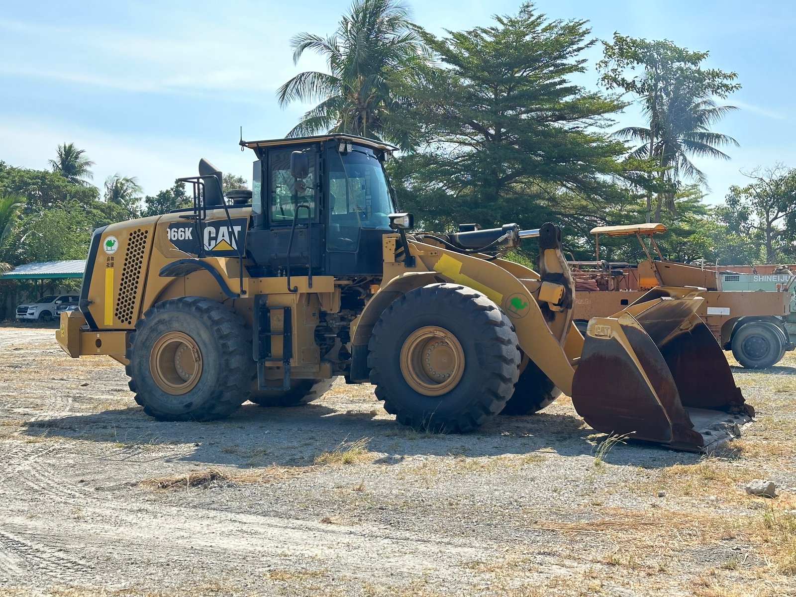 CAT 966K รถสวยมาก มาถึงไทยแล้วครับ
