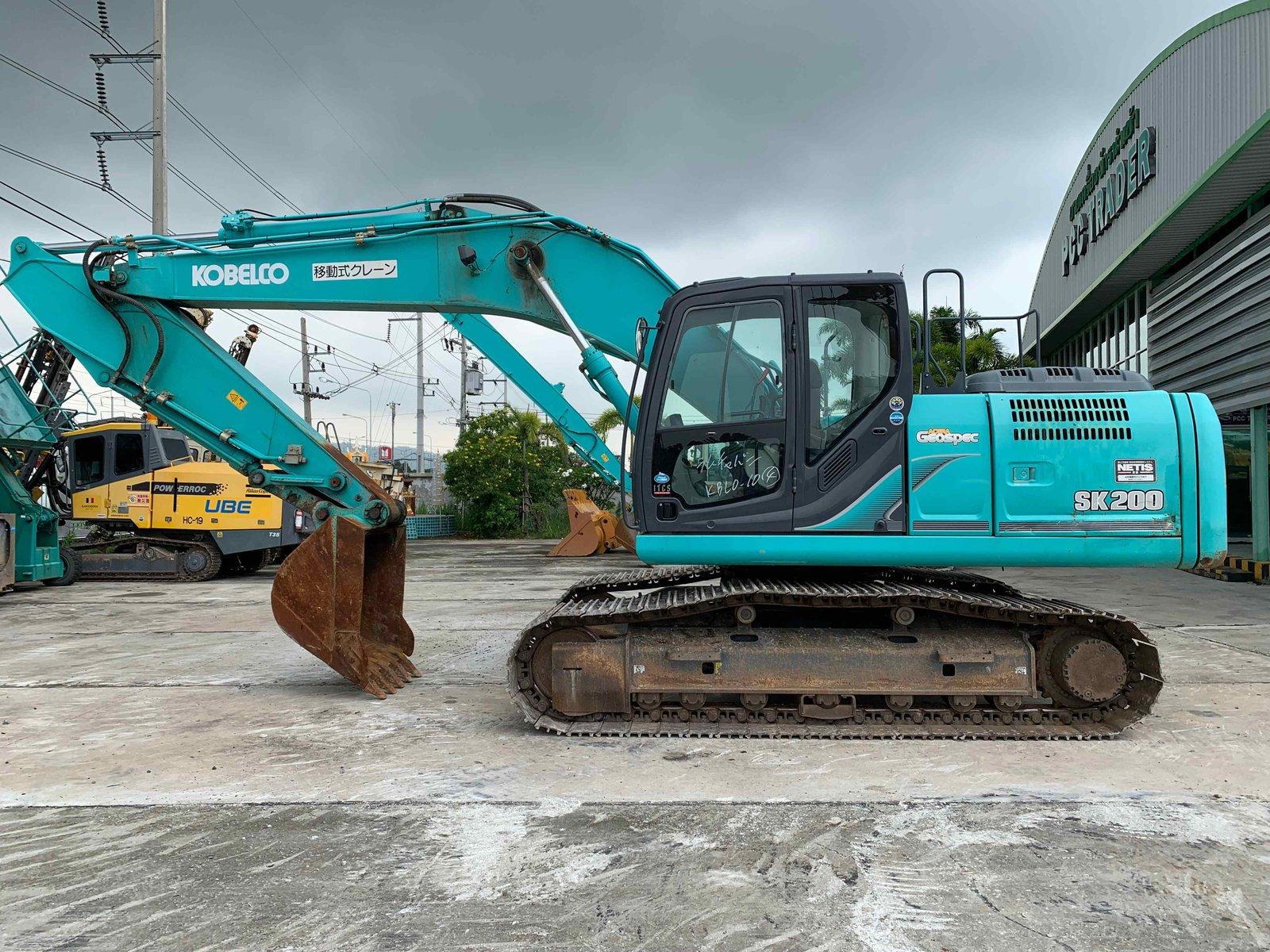 SK200-9 YN13-71834 YR2016 8694 Hour แทรค 700 mm Piping from JAPAN SK200-9 YN13-71834 YR2016 8694 Hour แทรค 700 mm Piping from JAPAN