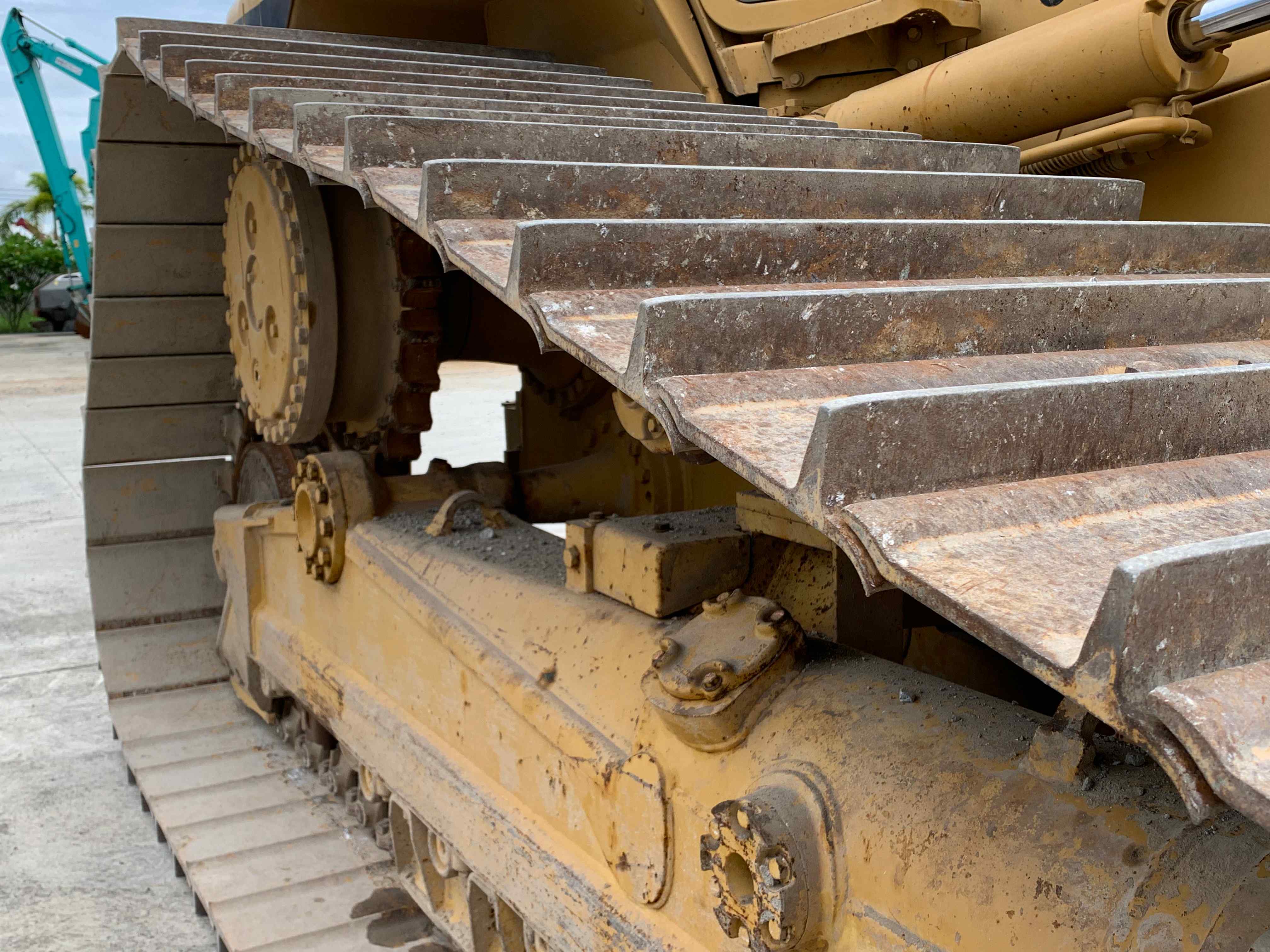 CAT D6N รถดันดินนำเข้าจากญี่ปุ่น สภาพสวยมาก ๆ ครับ