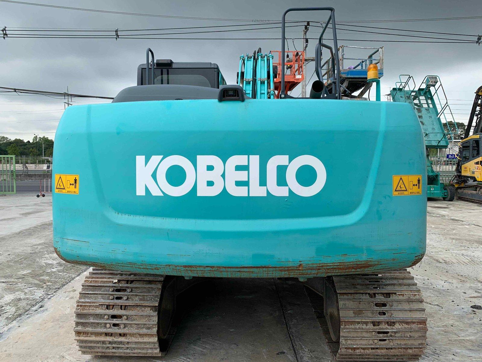 SK200-9 YN13-71834 YR2016 8694 Hour แทรค 700 mm Piping from JAPAN SK200-9 YN13-71834 YR2016 8694 Hour แทรค 700 mm Piping from JAPAN