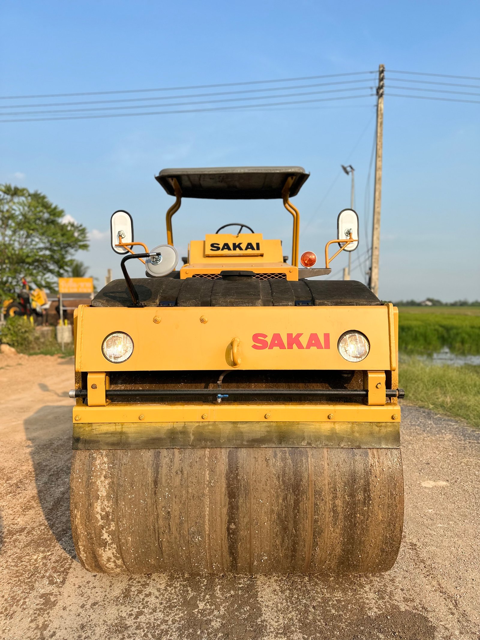 รถบดเบรคดาวน์ SAKAI SW70C
รถพร้อมใช้งาน โทร.089-8055889 รถบดเบรคดาวน์ SAKAI SW70C
รถพร้อมใช้งาน โทร.089-8055889