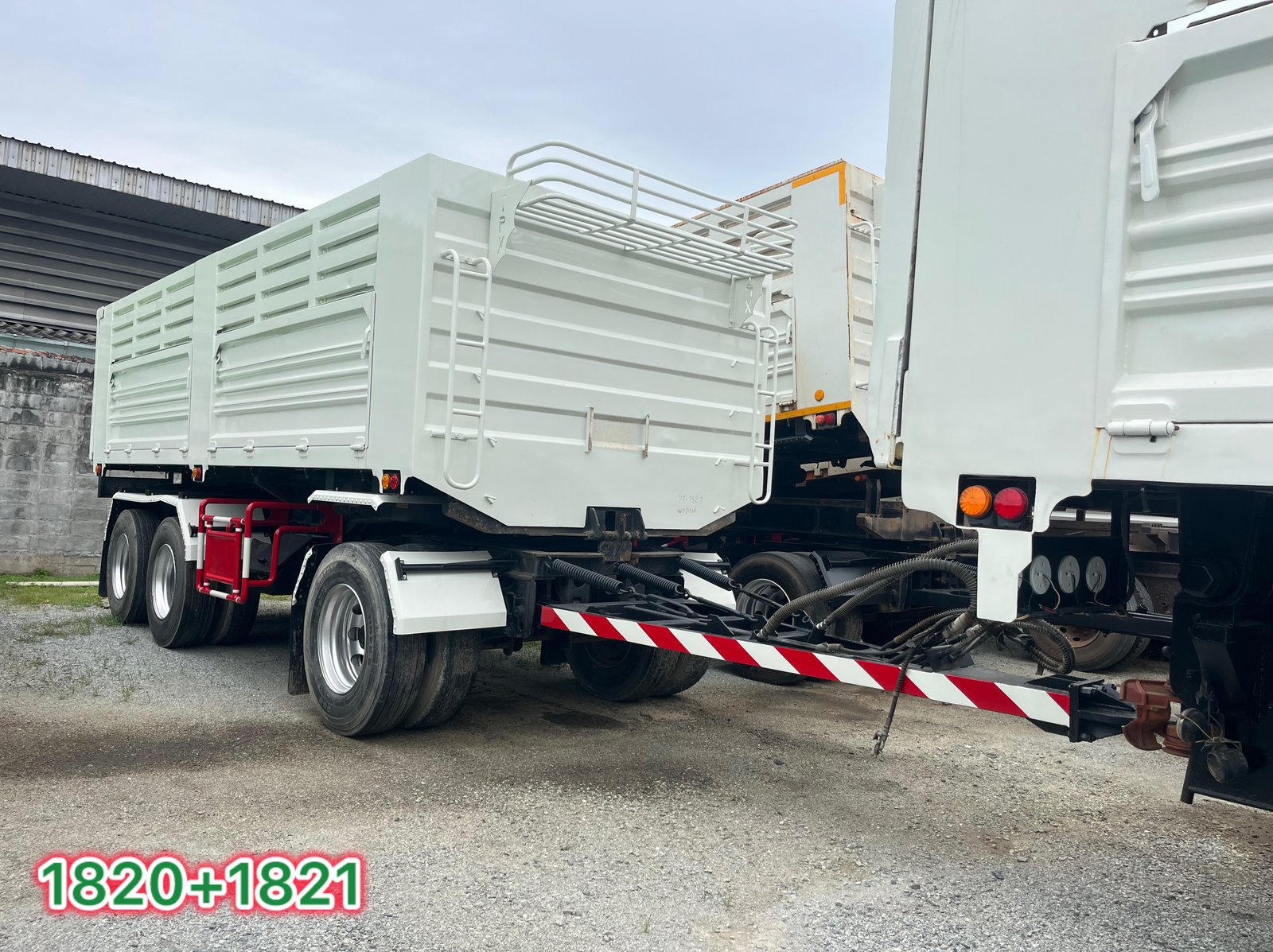 ⛔️ สิบล้อดั้มพ์ HINO FM1A 344 แรง ปี65+หางดั้มพ์ สามเพลา อู่เดอะฟินิกซ์ ปี65(1820 + 1821) ⛔️ สิบล้อดั้มพ์ HINO FM1A 344 แรง ปี65+หางดั้มพ์ สามเพลา อู่เดอะฟินิกซ์ ปี65(1820 + 1821)