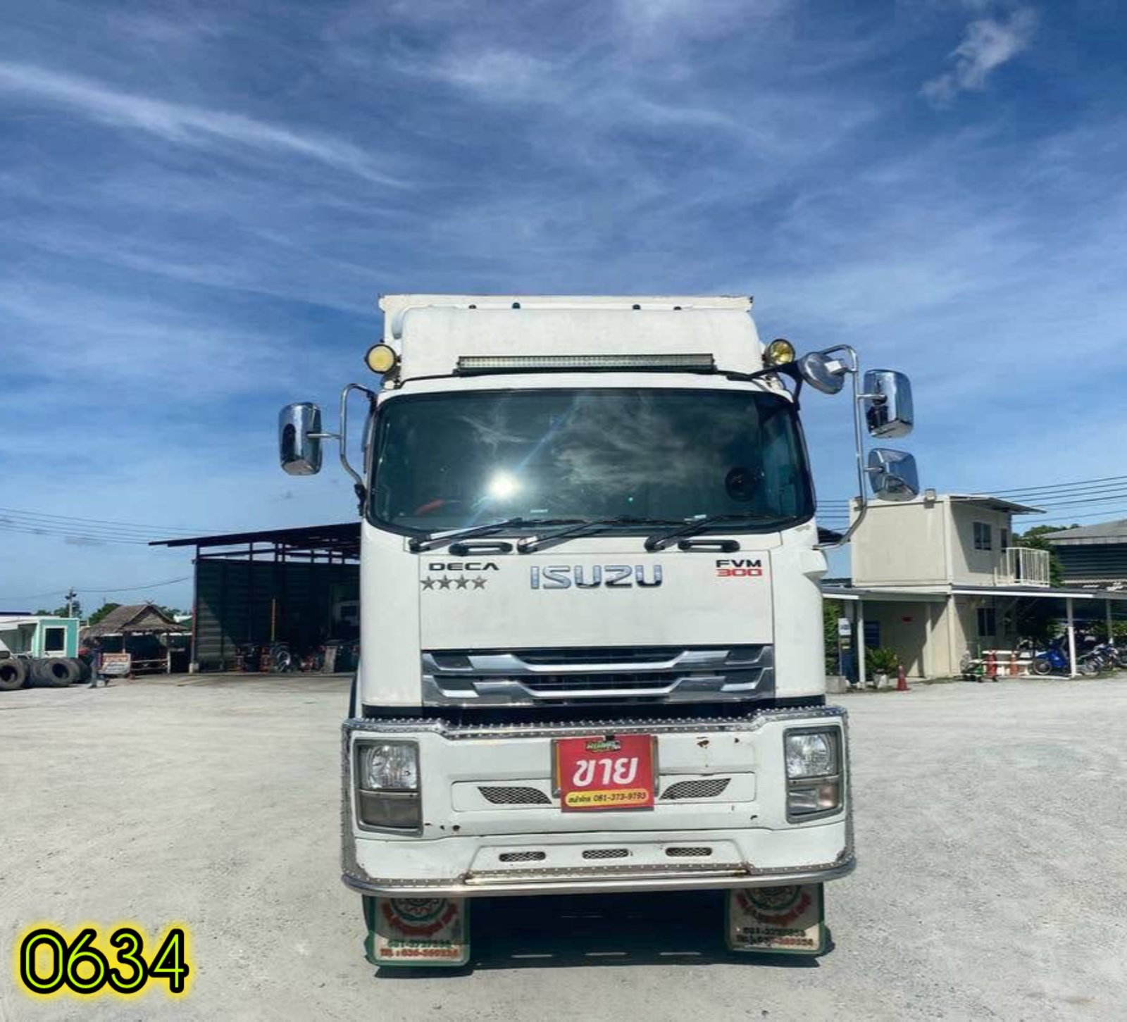 👉 สิบล้อตู้สิบบาน ISUZU FVM 300 แรง ปี 2562 (0634)