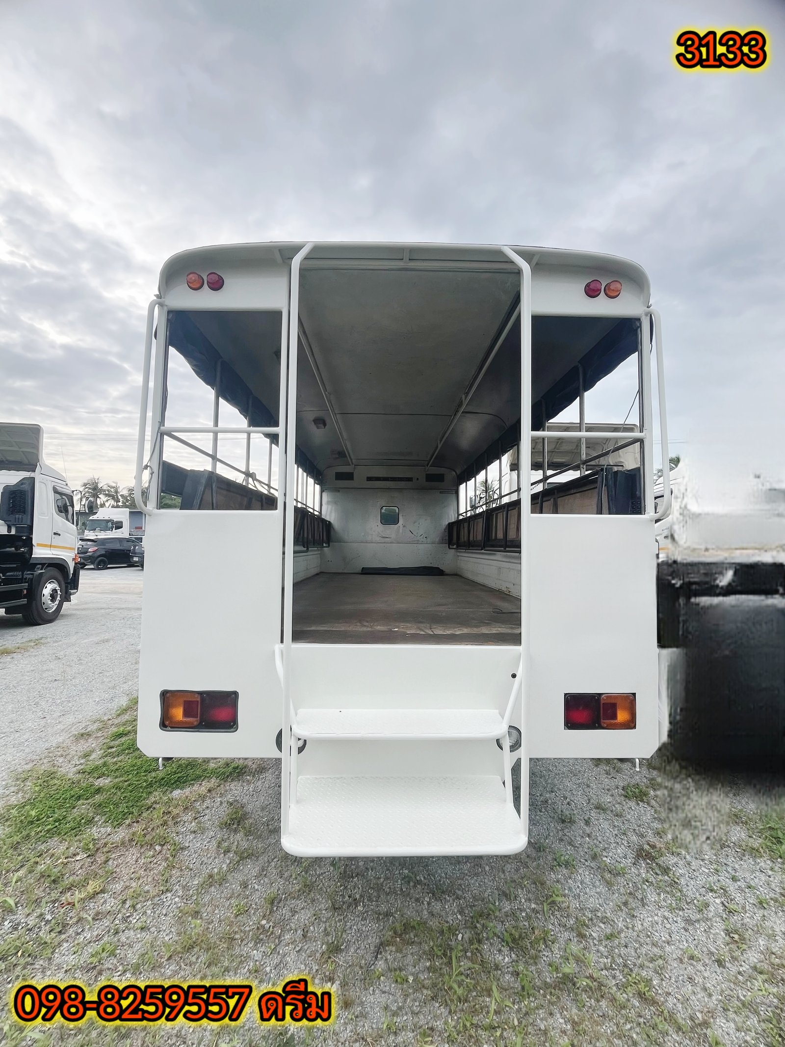 เลขไมล์ 60,000🦋 หกล้อโดยสาร HINO FC9J 175 แรง ปี 2563 (3133) เลขไมล์ 60,000🦋 หกล้อโดยสาร HINO FC9J 175 แรง ปี 2563 (3133)