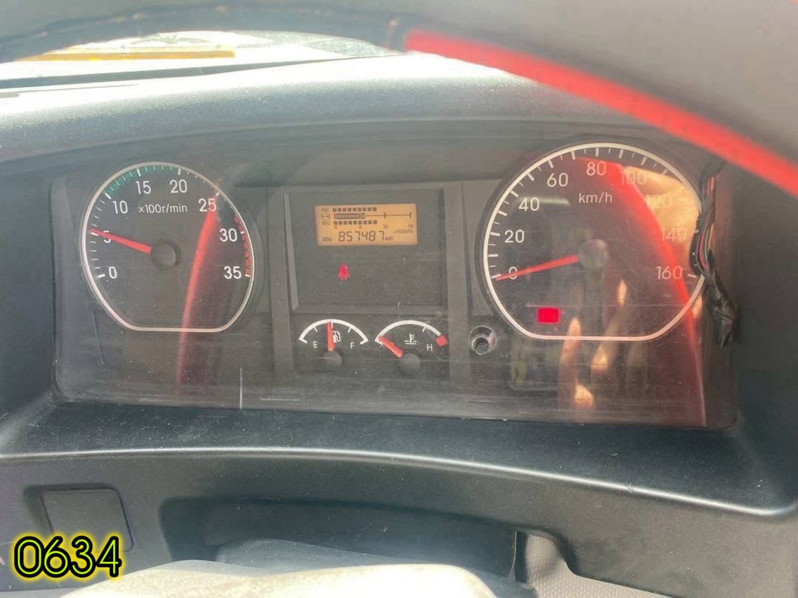 👉 สิบล้อตู้สิบบาน ISUZU FVM 300 แรง ปี 2562 (0634)