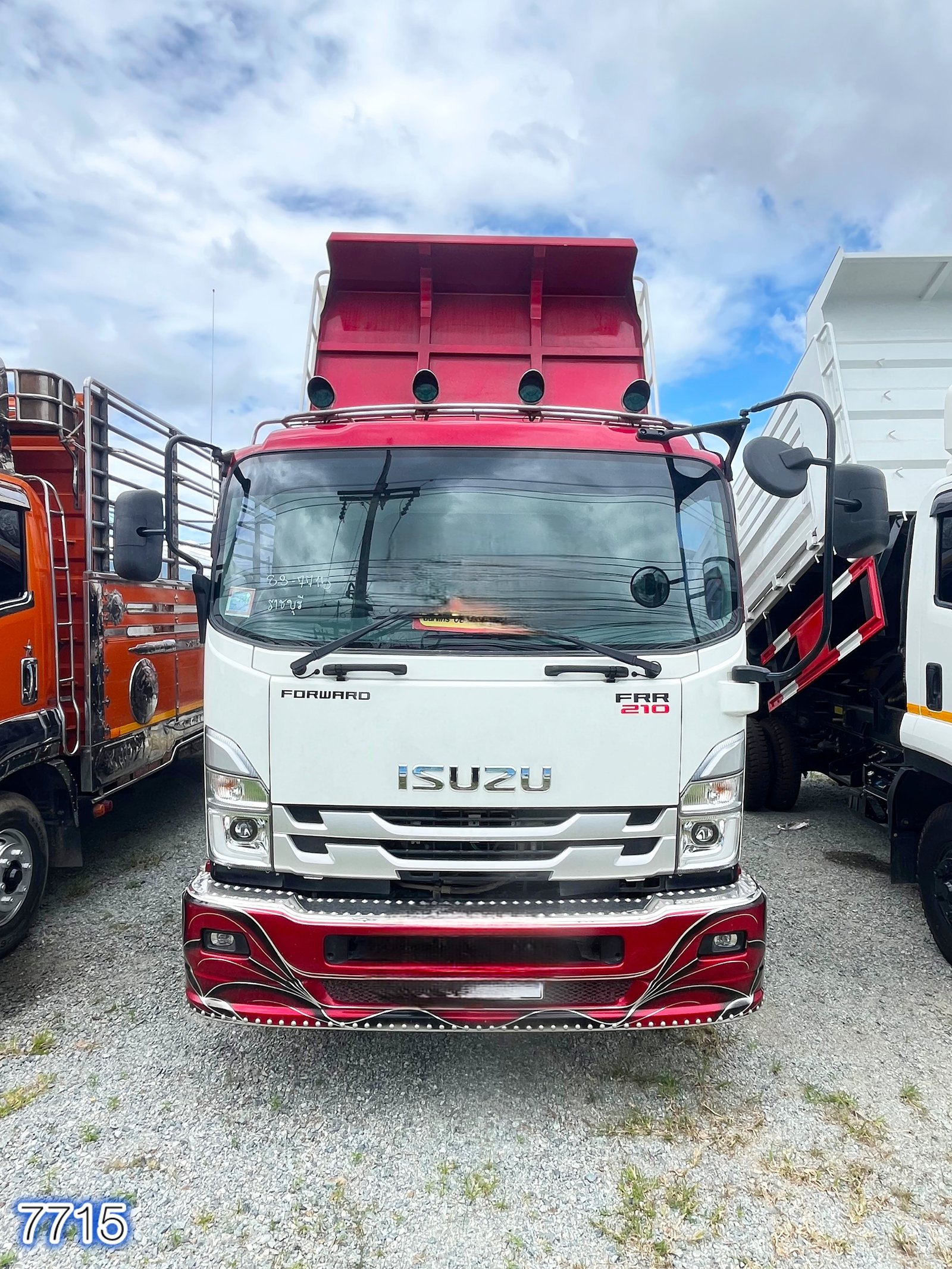 🦋 หกล้อดั้มพ์ ISUZU FRR 210 แรง ปี 65 (7715)