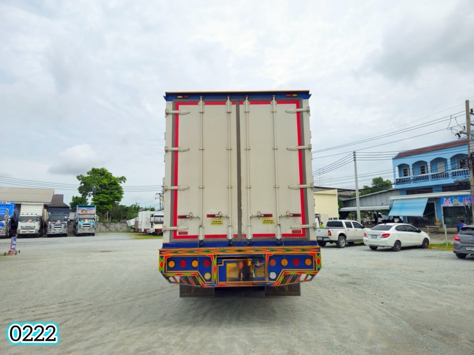 👉 หกล้อตู้สิบบาน HINO FG8J 240 แรง ปี 2561 (0222) 👉 หกล้อตู้สิบบาน HINO FG8J 240 แรง ปี 2561 (0222)