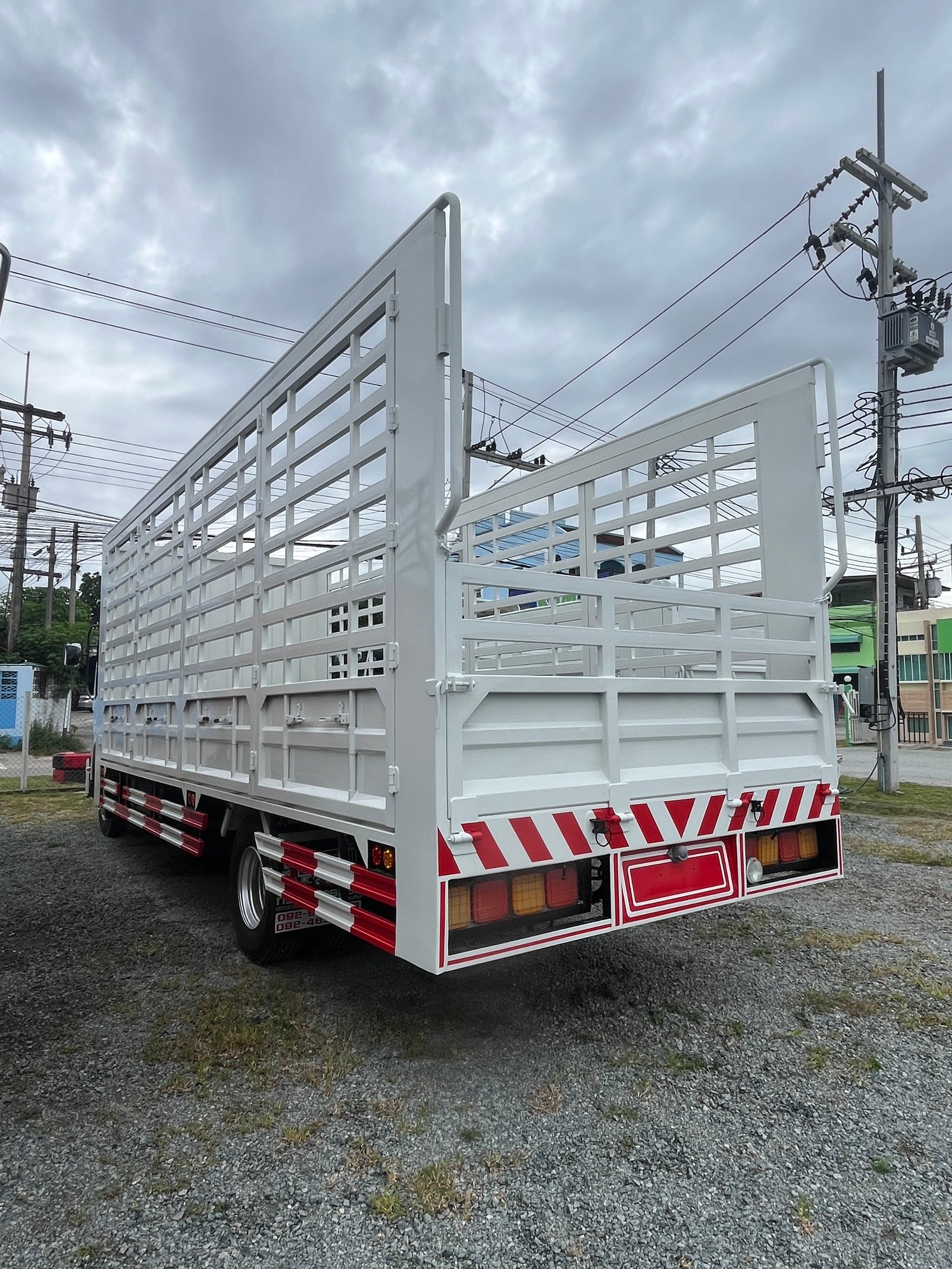 🦋หกล้อคอก ISUZU FRR 210 แรง ปี 2565 (1694) 🦋หกล้อคอก ISUZU FRR 210 แรง ปี 2565 (1694)