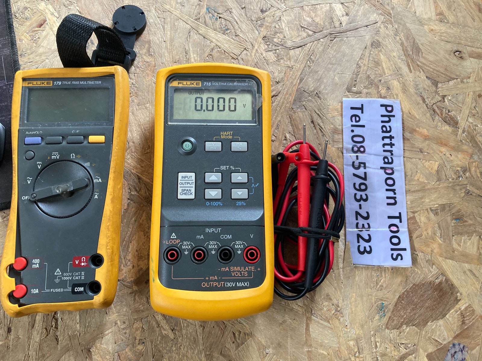Fluke 715 Volt/mA Loop Calibrator Made in USA.