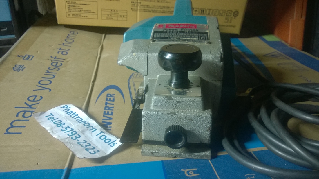 กบไฟฟ้าMAKITA 1100 Made in JAPAN