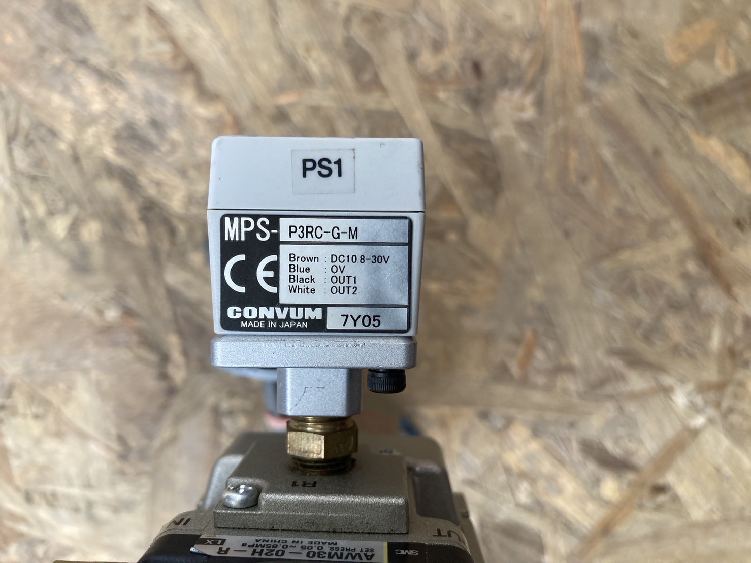 SMC AWM30-02H-R Mist Separator/Regulator + smart pressure gauge sensor SMC AWM30-02H-R Mist Separator/Regulator + smart pressure gauge sensor