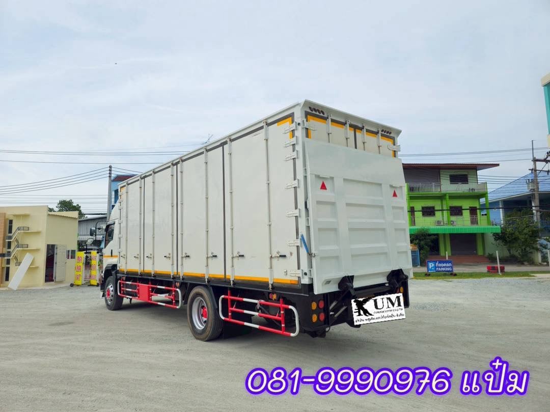 🚚หกล้อตู้สิบบาน ISUZU FTR 240 แรง ปี 2564 ราคา 1,590,000 บาท(5105) 🚚หกล้อตู้สิบบาน ISUZU FTR 240 แรง ปี 2564 ราคา 1,590,000 บาท(5105)