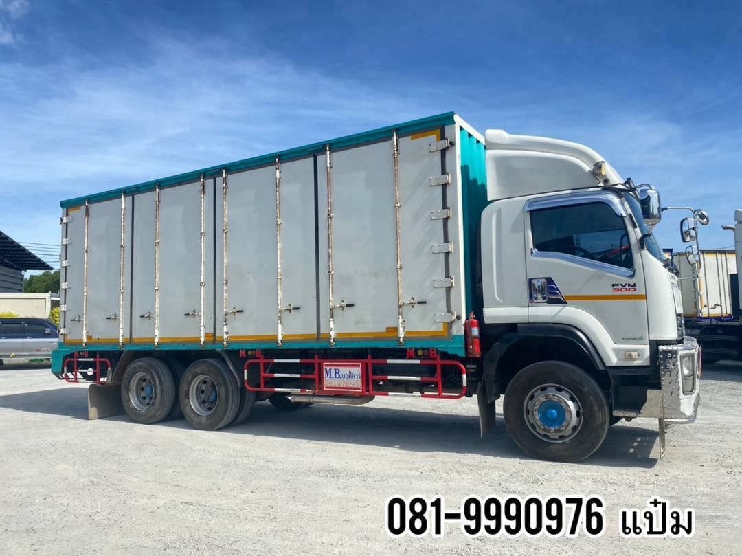 🚌สิบล้อตู้สิบบาน ปี 2562  ISUZU FVM 300 แรงม้า  Sาคา 1,790,000.-(0634)