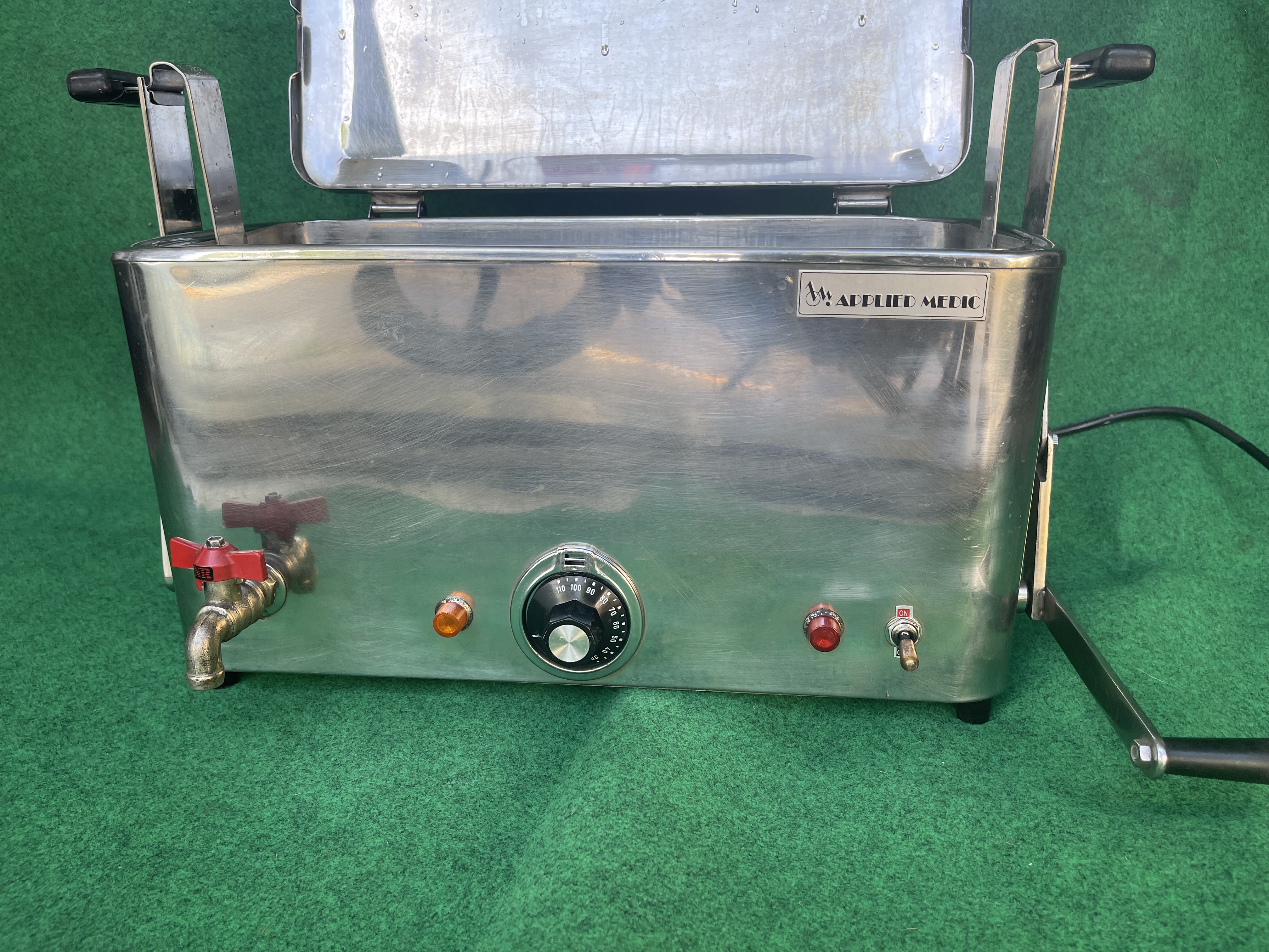 ขายหม้อต้มเครื่องมือแพทย์BOILING STERILIZER 1500W