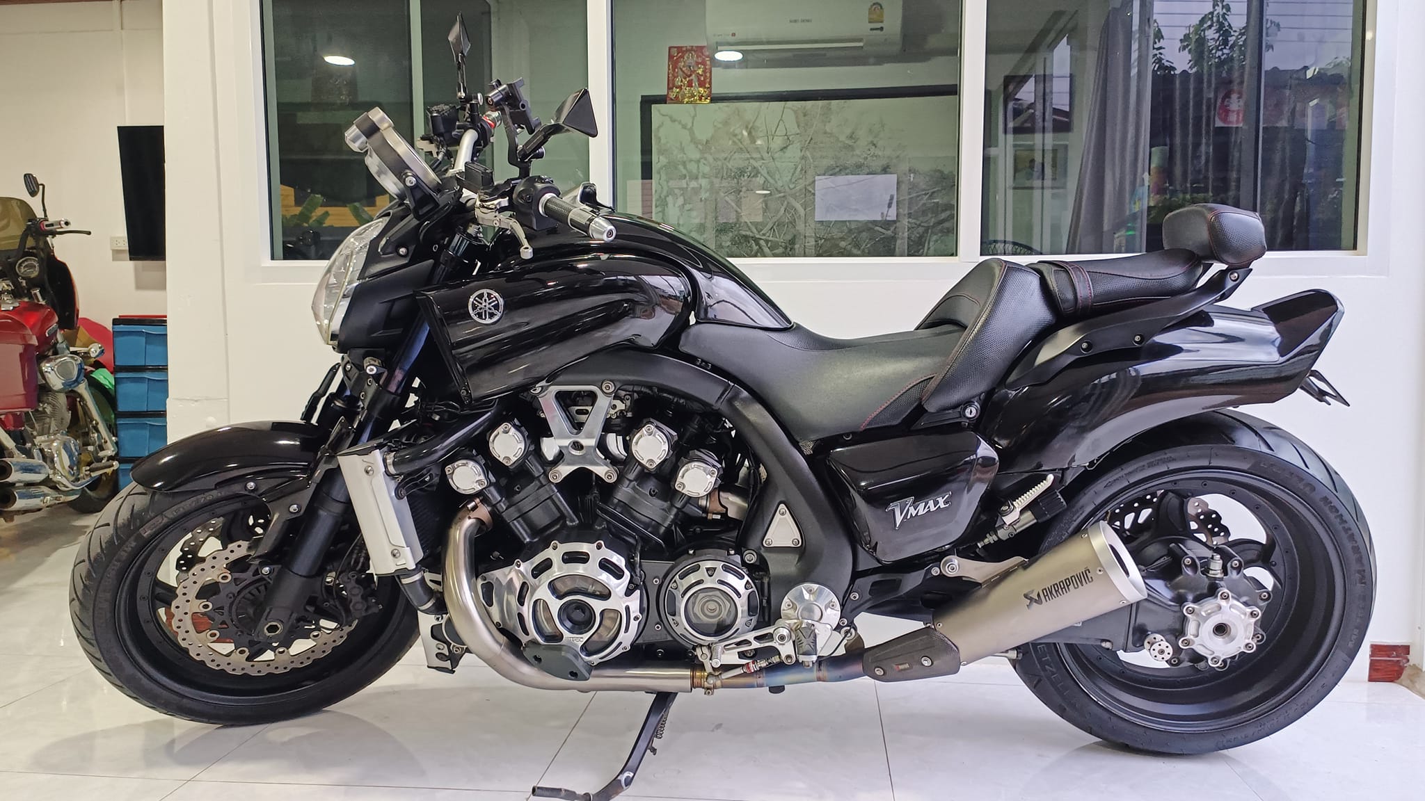 Vmax 1700cc 4สูบV 200 แรงม้า ปี 2012