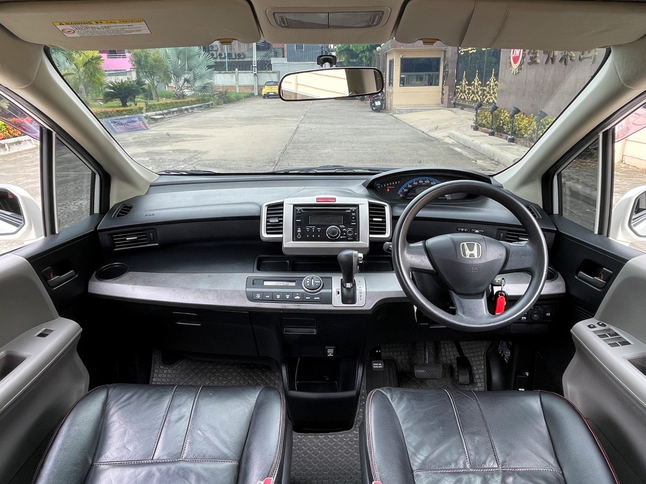 HONDA FREED 1.5 SE ปี 2012 สภาพนางฟ้า HONDA FREED 1.5 SE ปี 2012 สภาพนางฟ้า