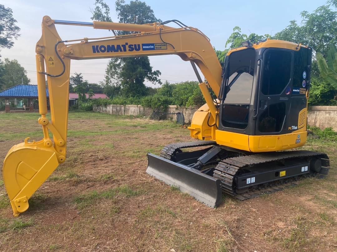 KOMATSU pc 78 us -8 ชั่วโมงทำงาน 8,000 ชม. ไฟฟ้าครบ เครื่องดี ปั้มแรง เอวแน่น ช่วงล่างสวย แอร์เย็น รถสวยพร้อมใช้งาน