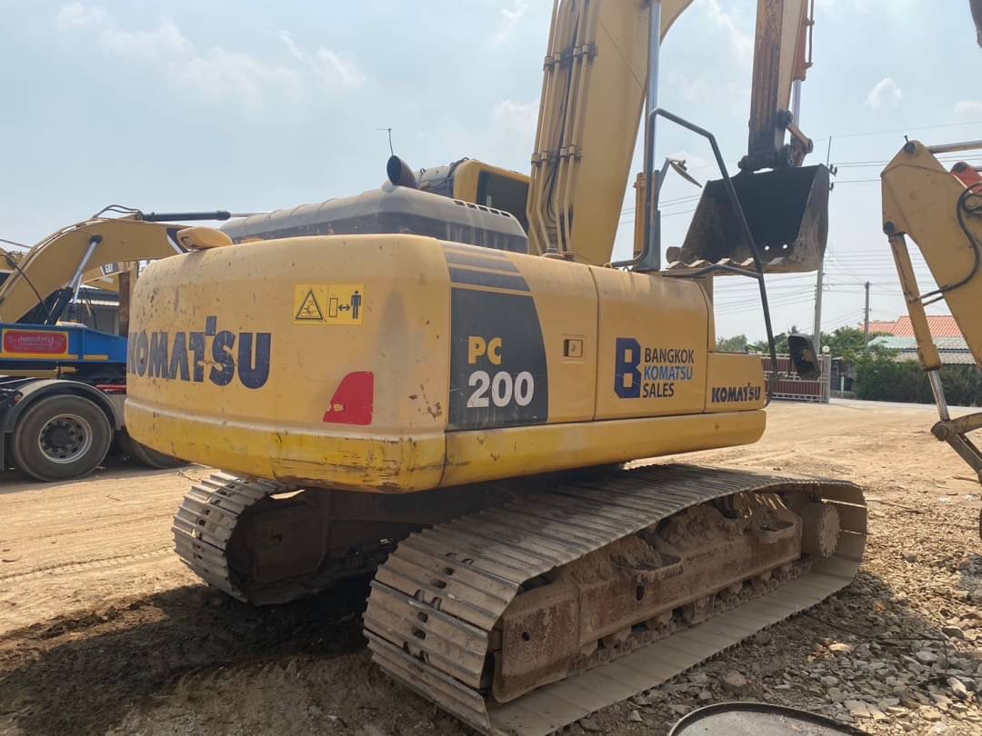 KOMATSU PC 200-8 MO จอเหลือง เครื่องดี ปั้มแรง เอวแน่น ไฟฟ้าครบโซ่หน่า แอร์ หนาว เอกสารเล่มทะเบียน