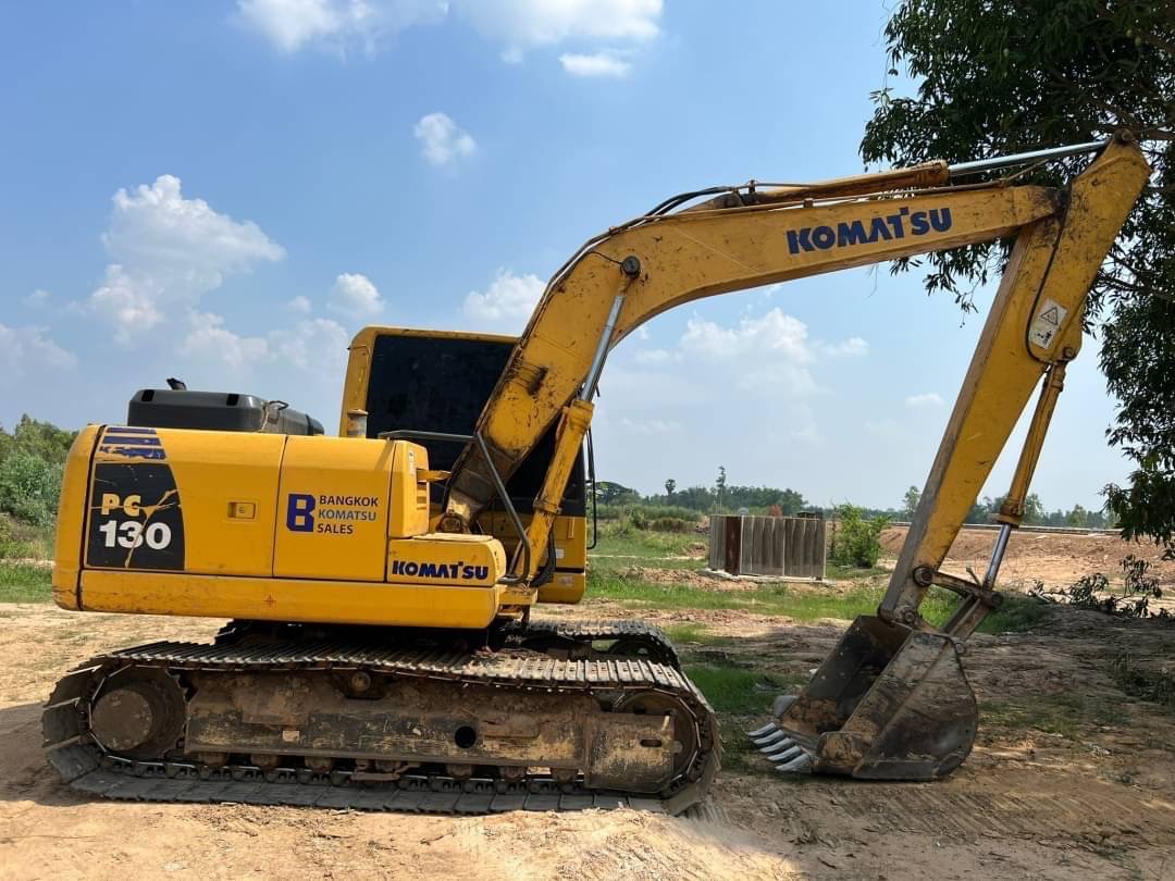 ขายดาวน์ 200,000 Komatsu PC130-8 ไฟฟ้าครบ เครื่องดี ปั้มแรง เอวแน่น ช่วงล่างดี (พร้อมเปลี่ยนสัญญา) ขายดาวน์ 200,000 Komatsu PC130-8 ไฟฟ้าครบ เครื่องดี ปั้มแรง เอวแน่น ช่วงล่างดี (พร้อมเปลี่ยนสัญญา)