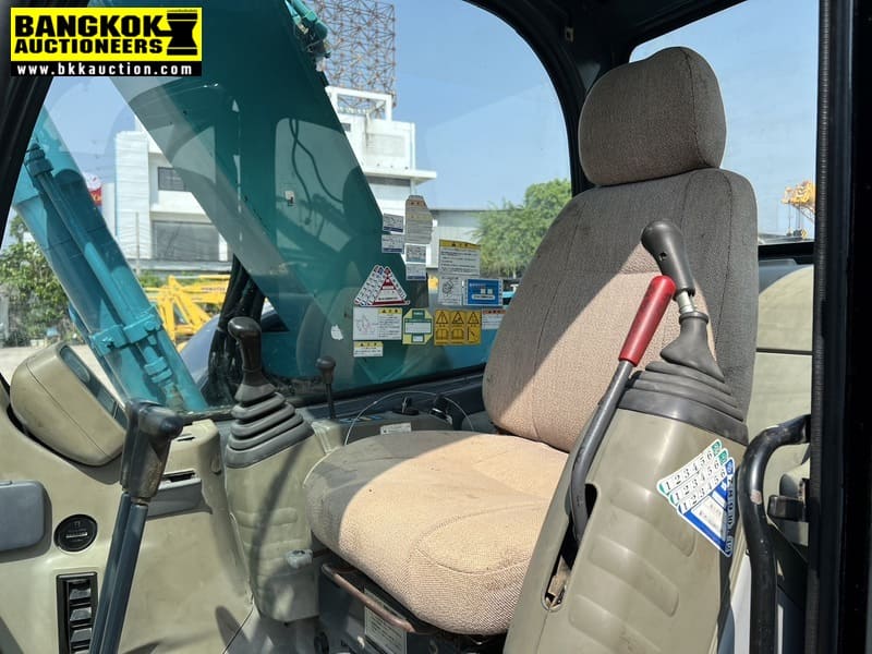 รถขุดขนาดกลาง KOBELCO-SK70SR-1ES *นำเข้าจากญี่ปุ่น 🇯🇵