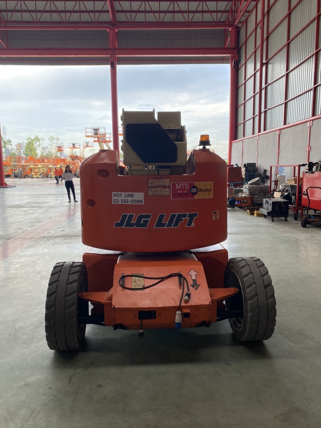 ขายรถกระเช้า JLG บูมข้อศอก E450AJ สูง 13.72 เมตร พร้อมใช้งาน ขายรถกระเช้า JLG บูมข้อศอก E450AJ สูง 13.72 เมตร พร้อมใช้งาน