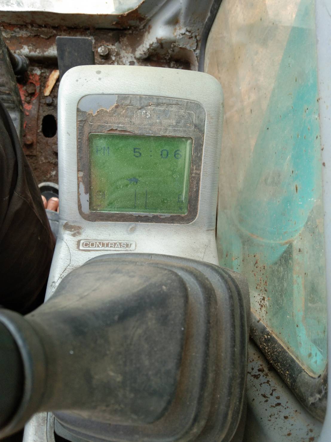 KOBELCO SK200-5 Super จอล่าง,เดิมๆเก่านอก,มีเอกสาร,ยังไม่เคยใช้ในไทย