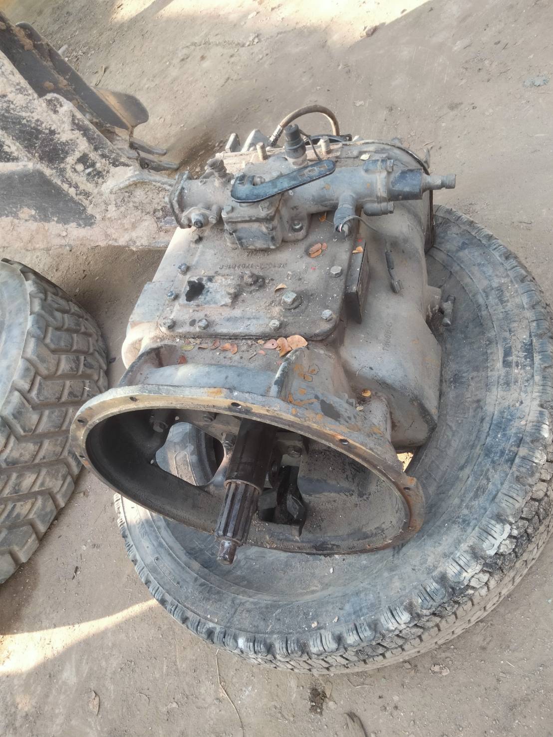 เกียร์ รถหัวลากCAMC รถปี 58 เกียร์ รถหัวลากCAMC รถปี 58