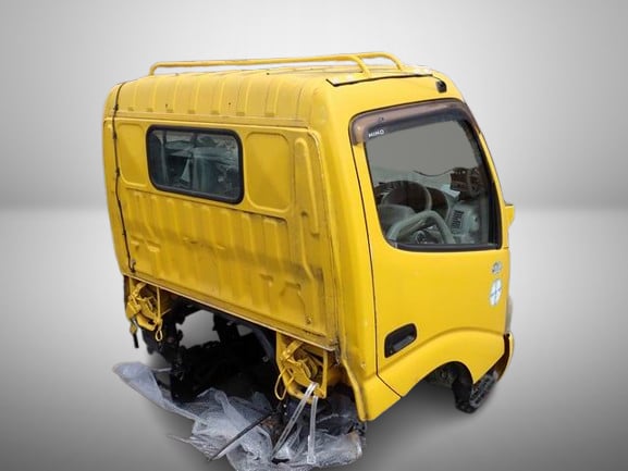 TOYOTA DUTRO หัวเก๋งใส่รถ4ล้อใหญ่ ,6ล้อเล็ก TOYOTA DUTRO หัวเก๋งใส่รถ4ล้อใหญ่ ,6ล้อเล็ก