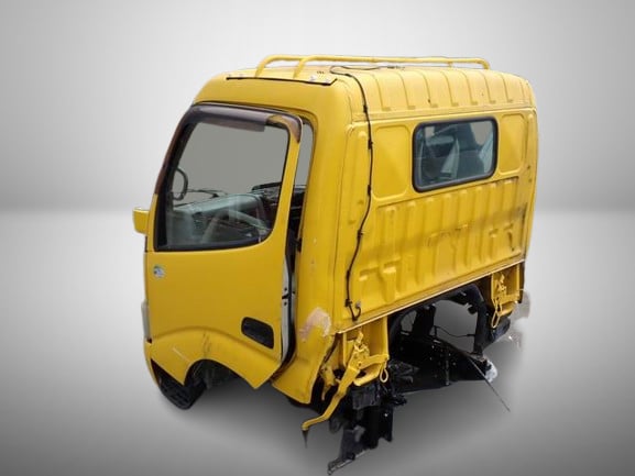 TOYOTA DUTRO หัวเก๋งใส่รถ4ล้อใหญ่ ,6ล้อเล็ก TOYOTA DUTRO หัวเก๋งใส่รถ4ล้อใหญ่ ,6ล้อเล็ก
