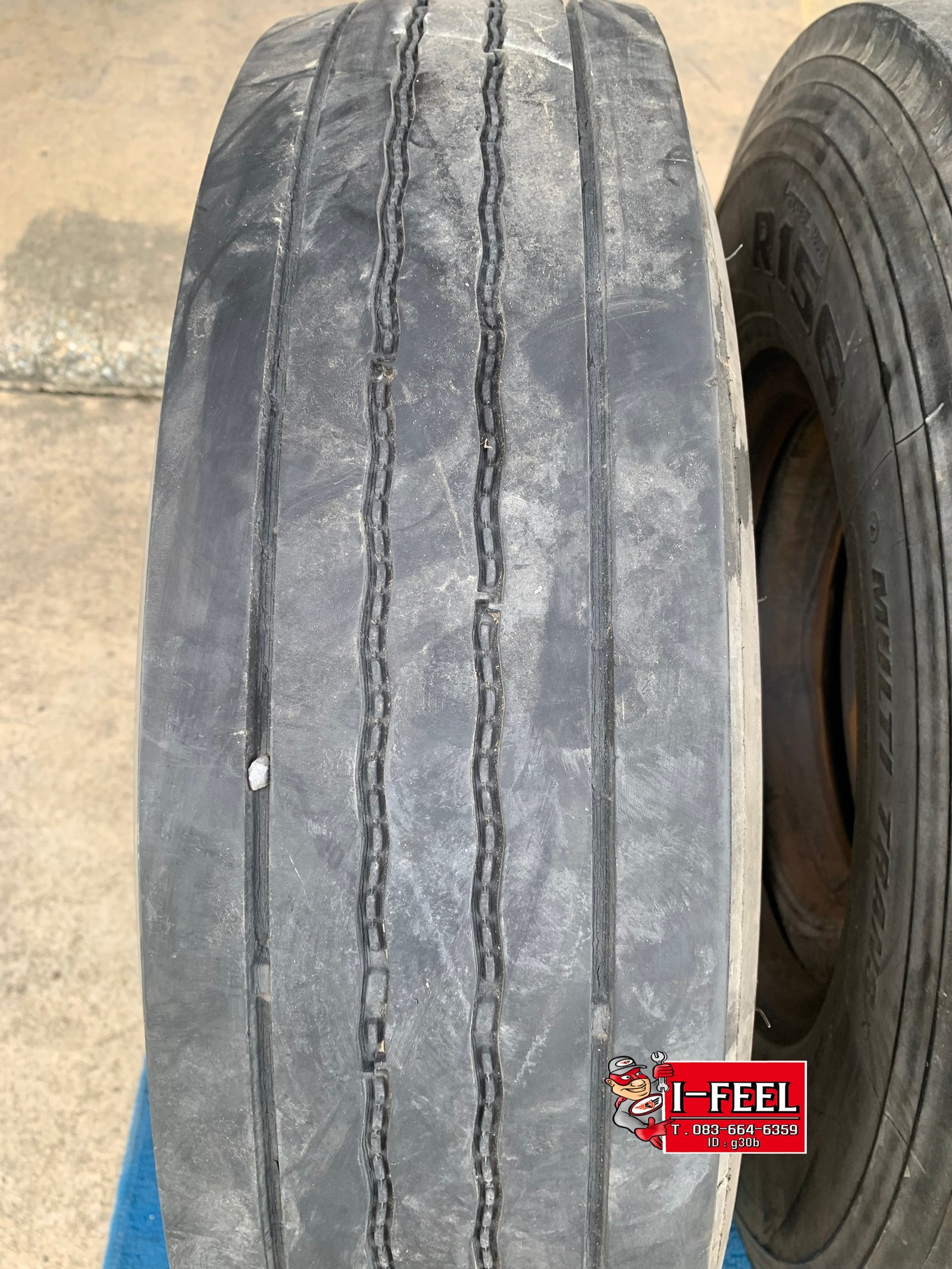ยางมือ2 พร้อมใช้ Bridgestone 8.25r16 รุ่น r156 คละปี มี 5เส้น