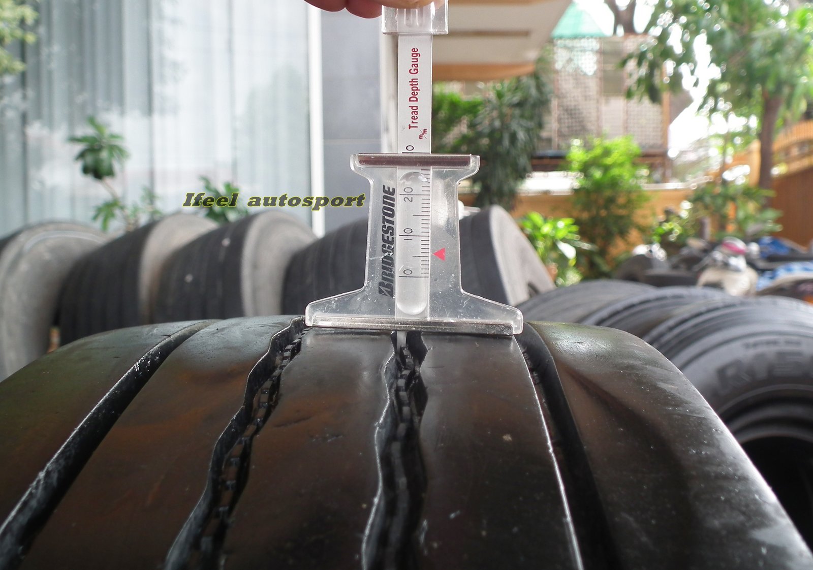 ยางมือ2 BS รถไซส์กลางใช้แล้ว 7.50r16 radial 5เส้น 2,150฿ ปี2016