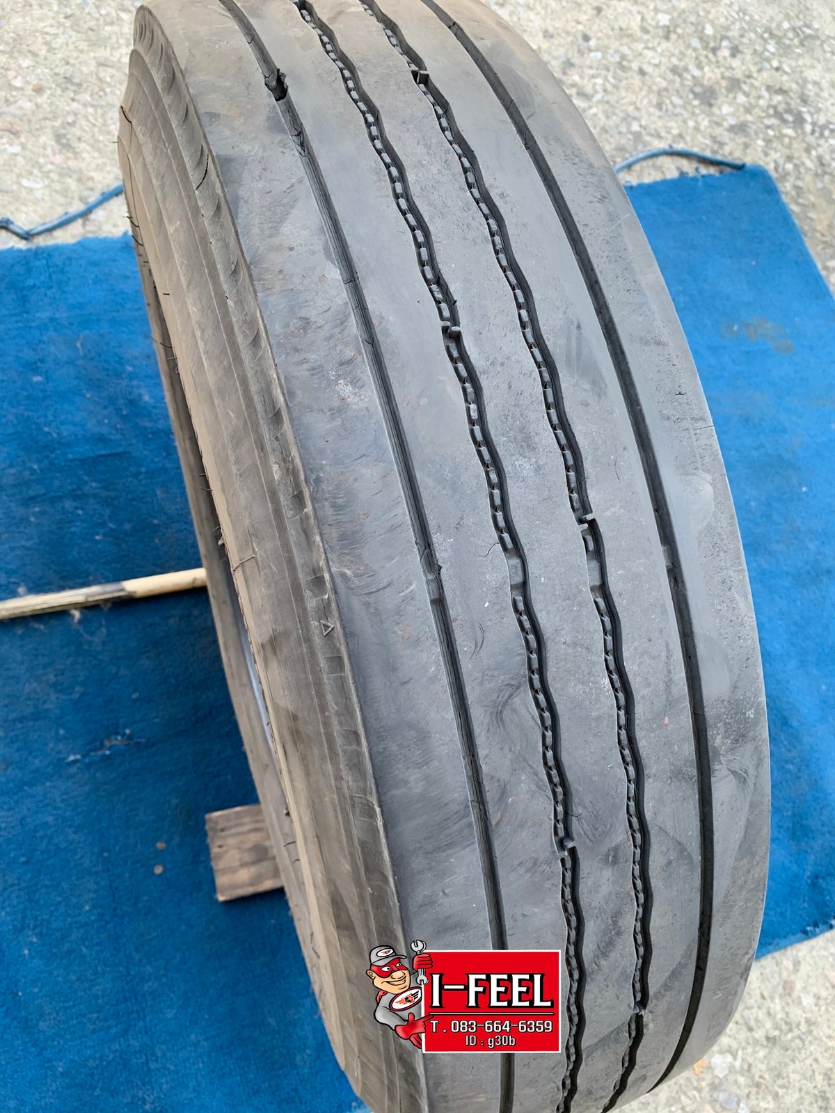 ยางมือ2 พร้อมใช้ Bridgestone 8.25r16 รุ่น r156 คละปี มี 5เส้น